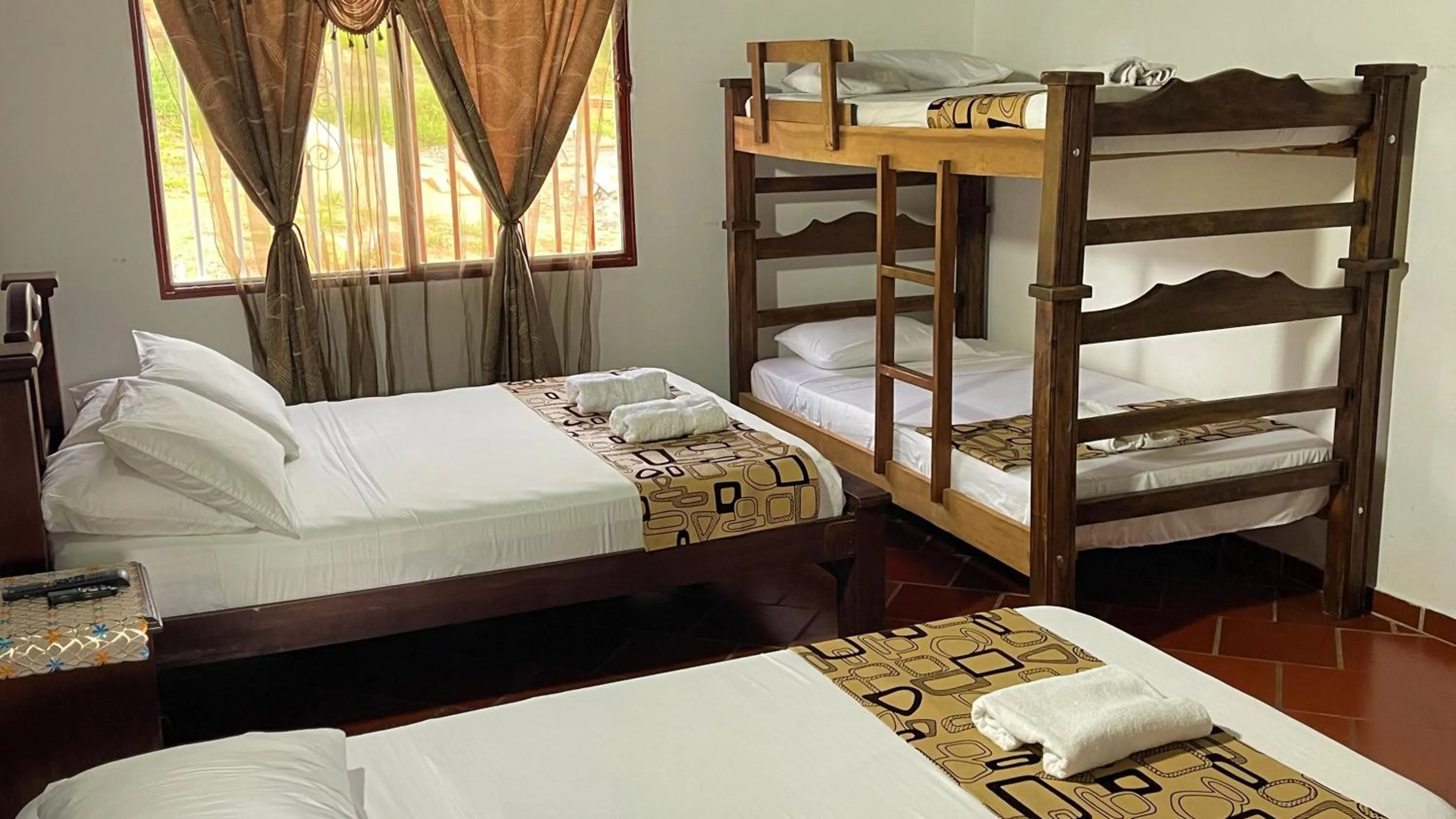 Photo of the whole room, Bed in Hotel Campestre Palmas del Zamorano