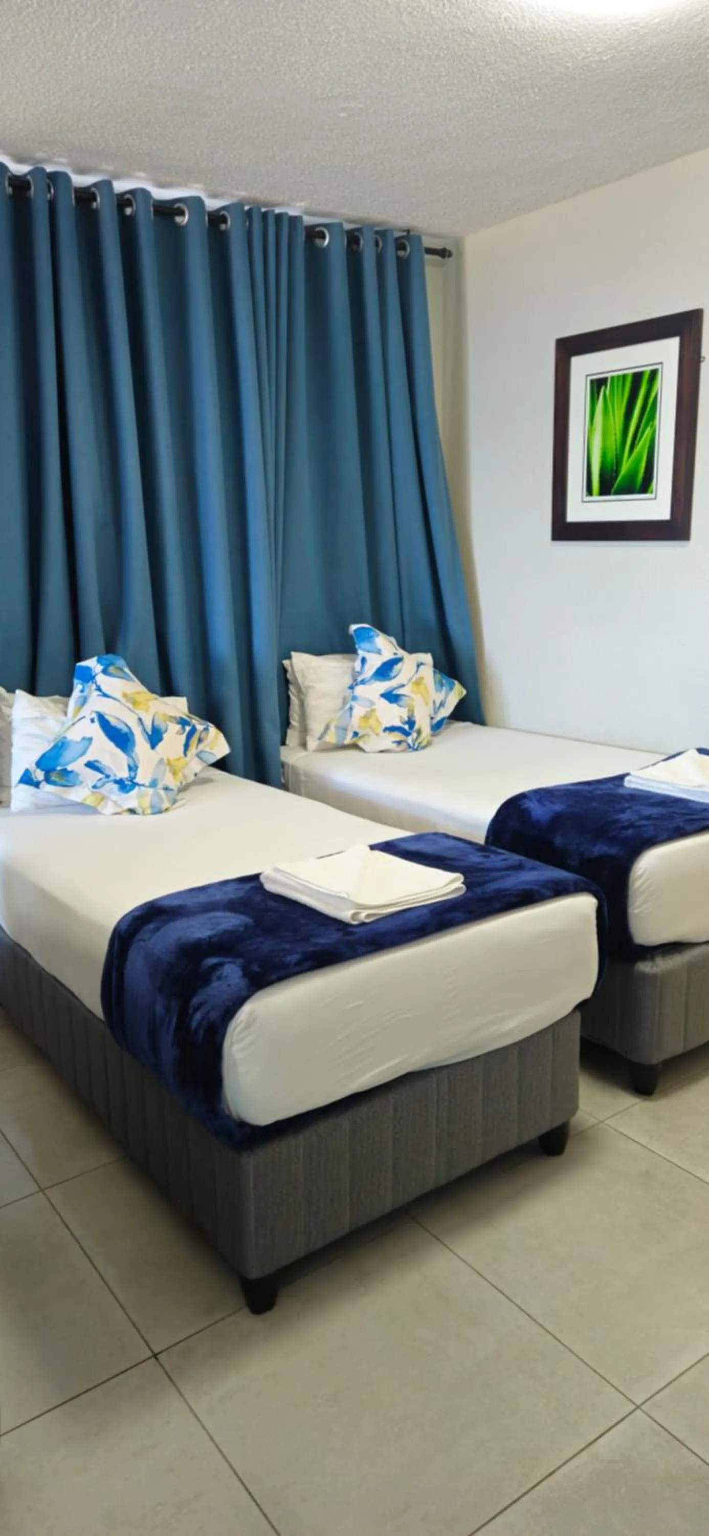 Bedroom, Bed in Gooderson Tropicana Hotel