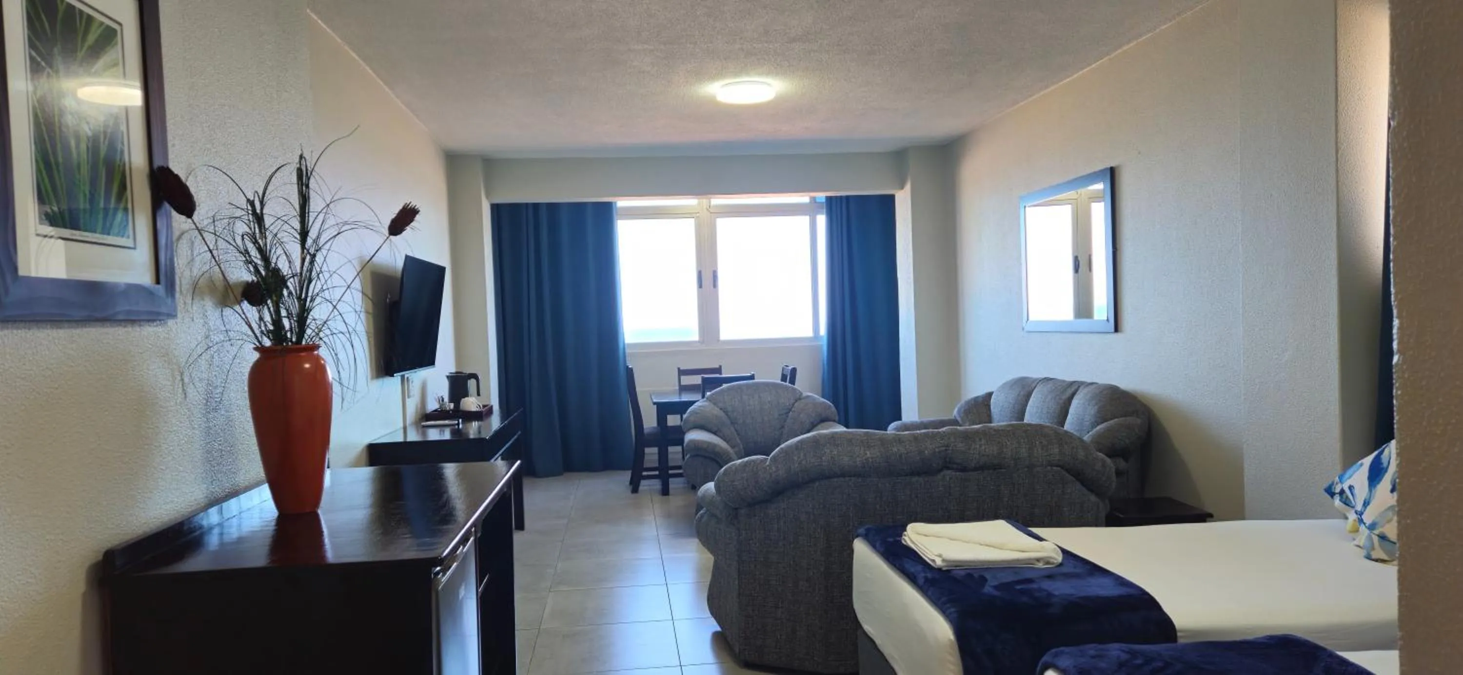 Living room in Gooderson Tropicana Hotel