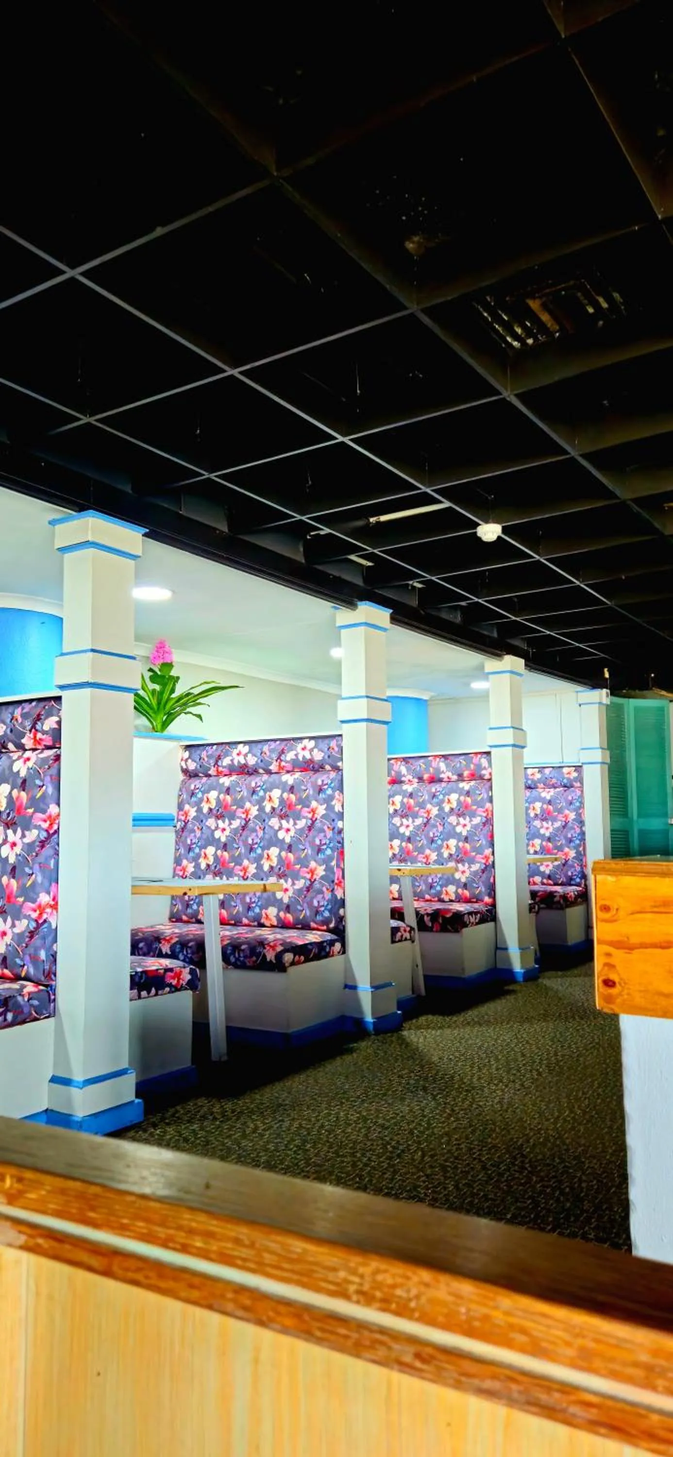 Restaurant/places to eat in Gooderson Tropicana Hotel