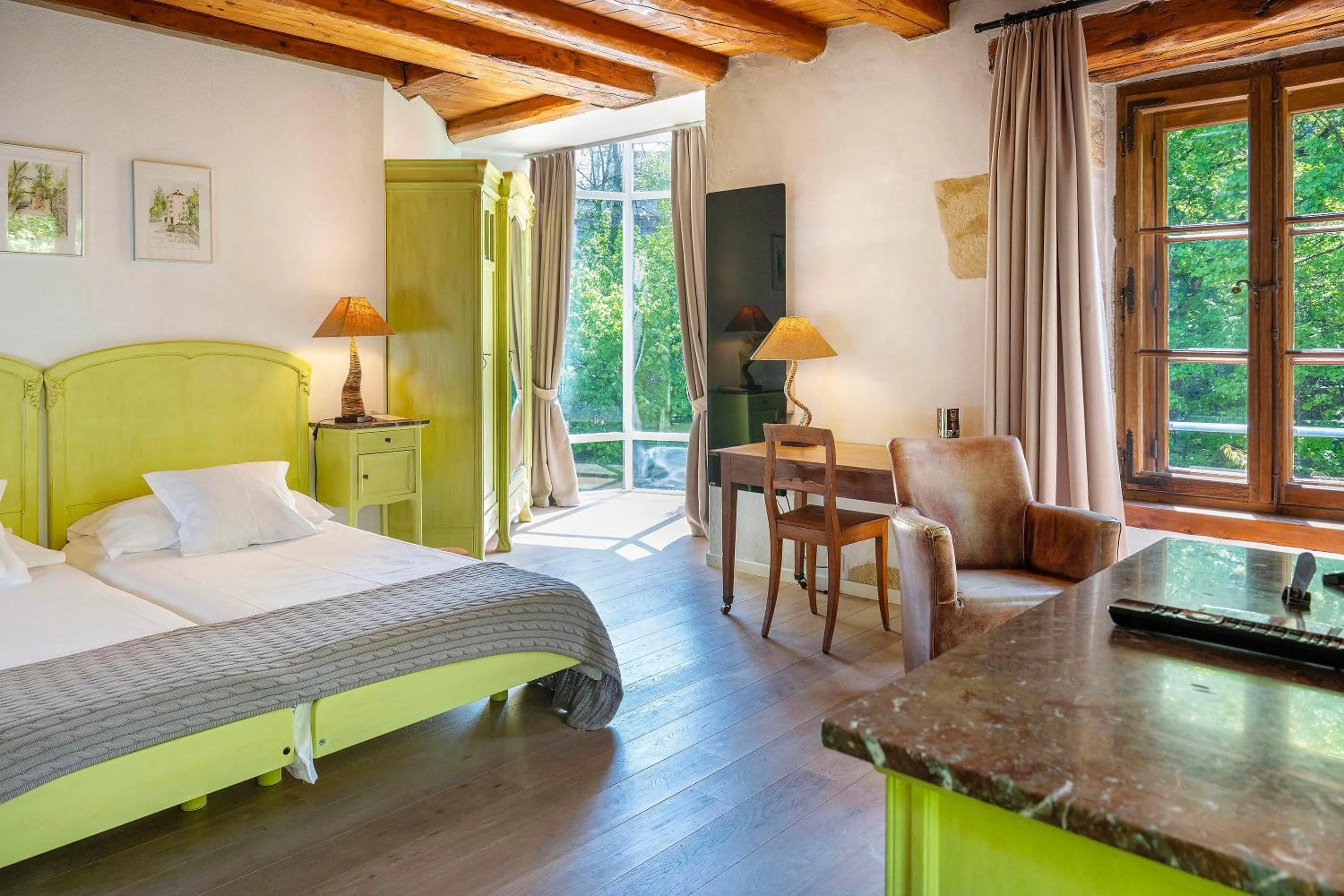 Bed in Hôtel La Maison du Prussien