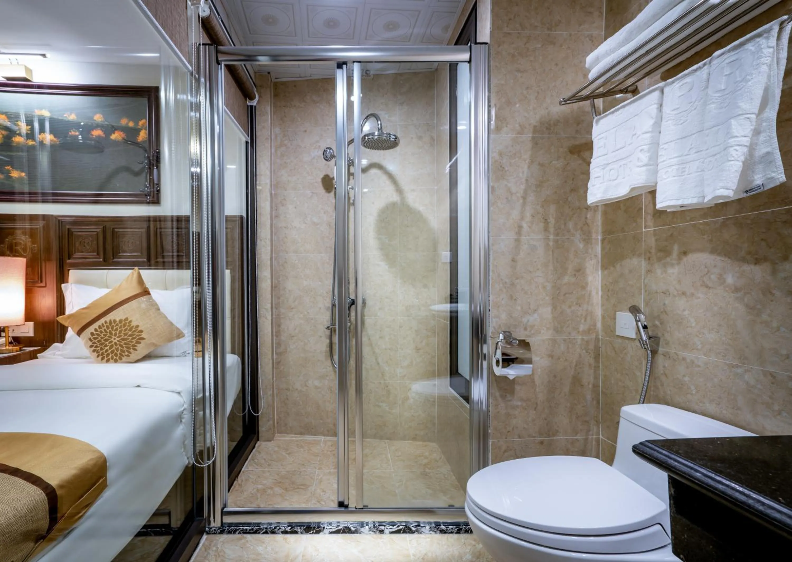Shower, Bed in Sapa Relax Hotel & Spa