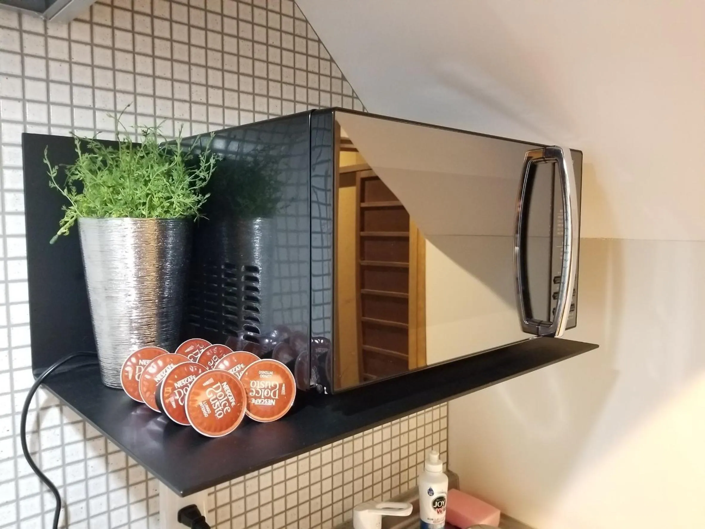 Coffee/tea facilities in No.10 Kyoto House