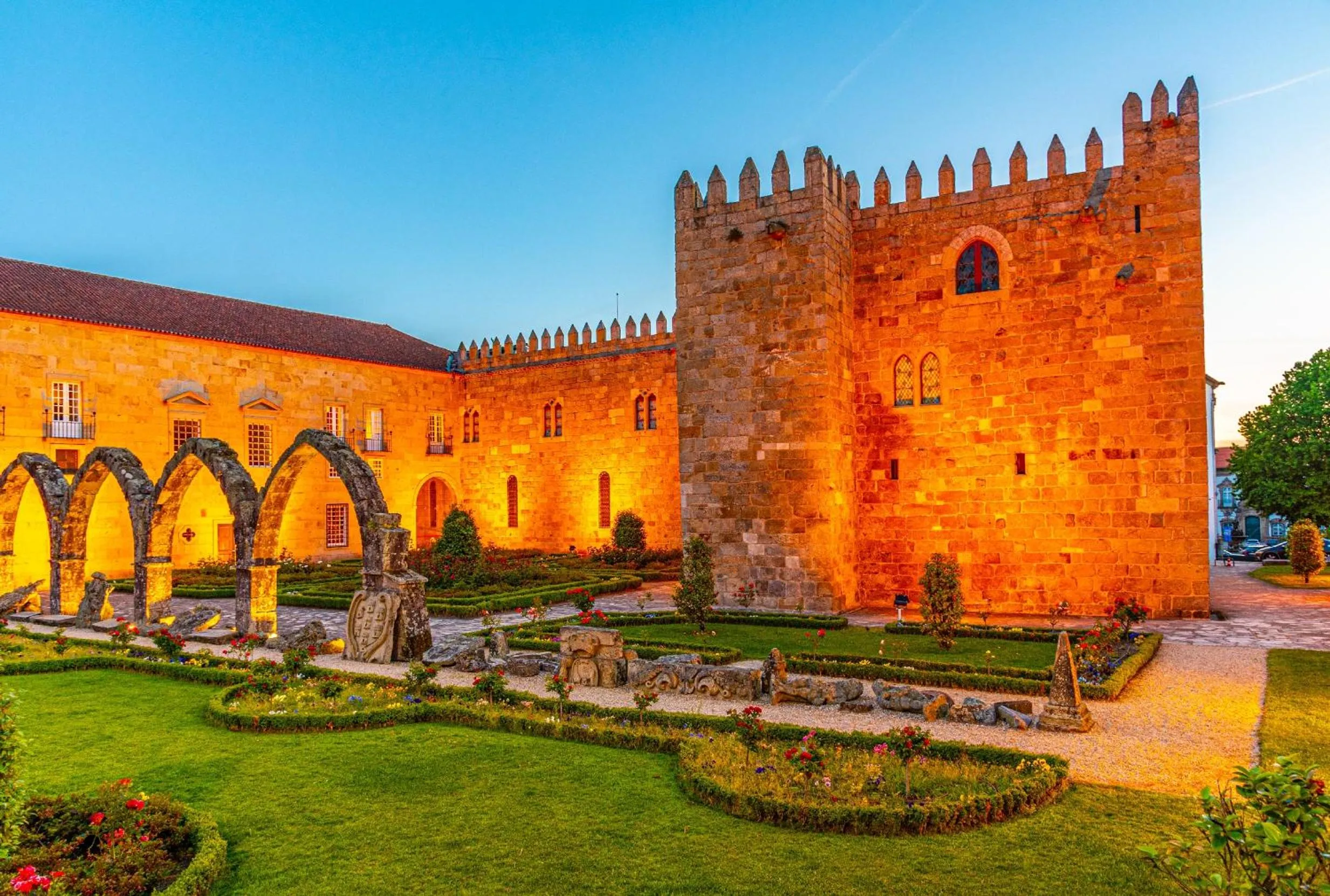 Nearby landmark in Hotel Moon & Sun Braga