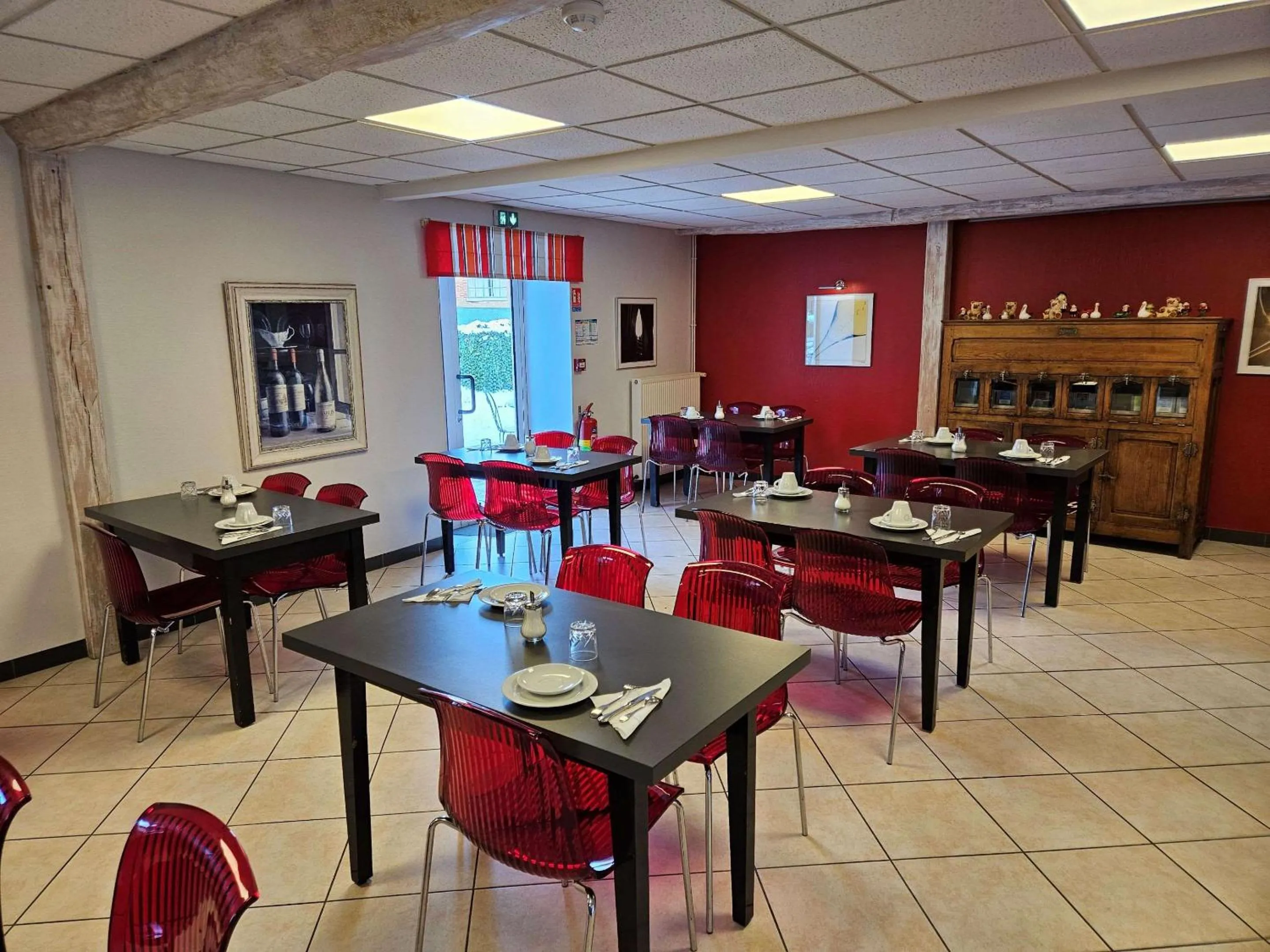 Breakfast in Auberge du Lac, Sure Hotel Collection by Best Western