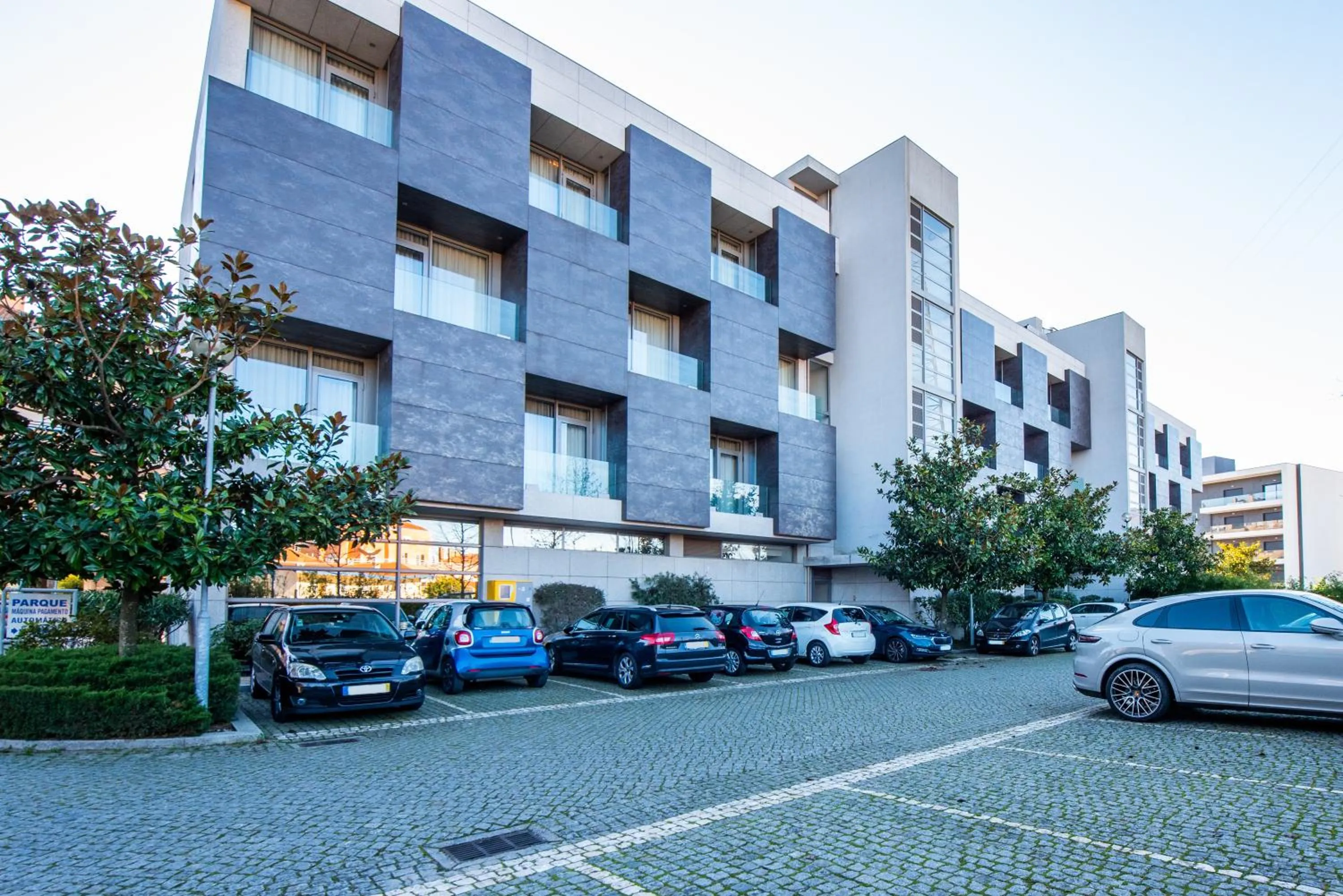 Property building in Eurostars Oporto