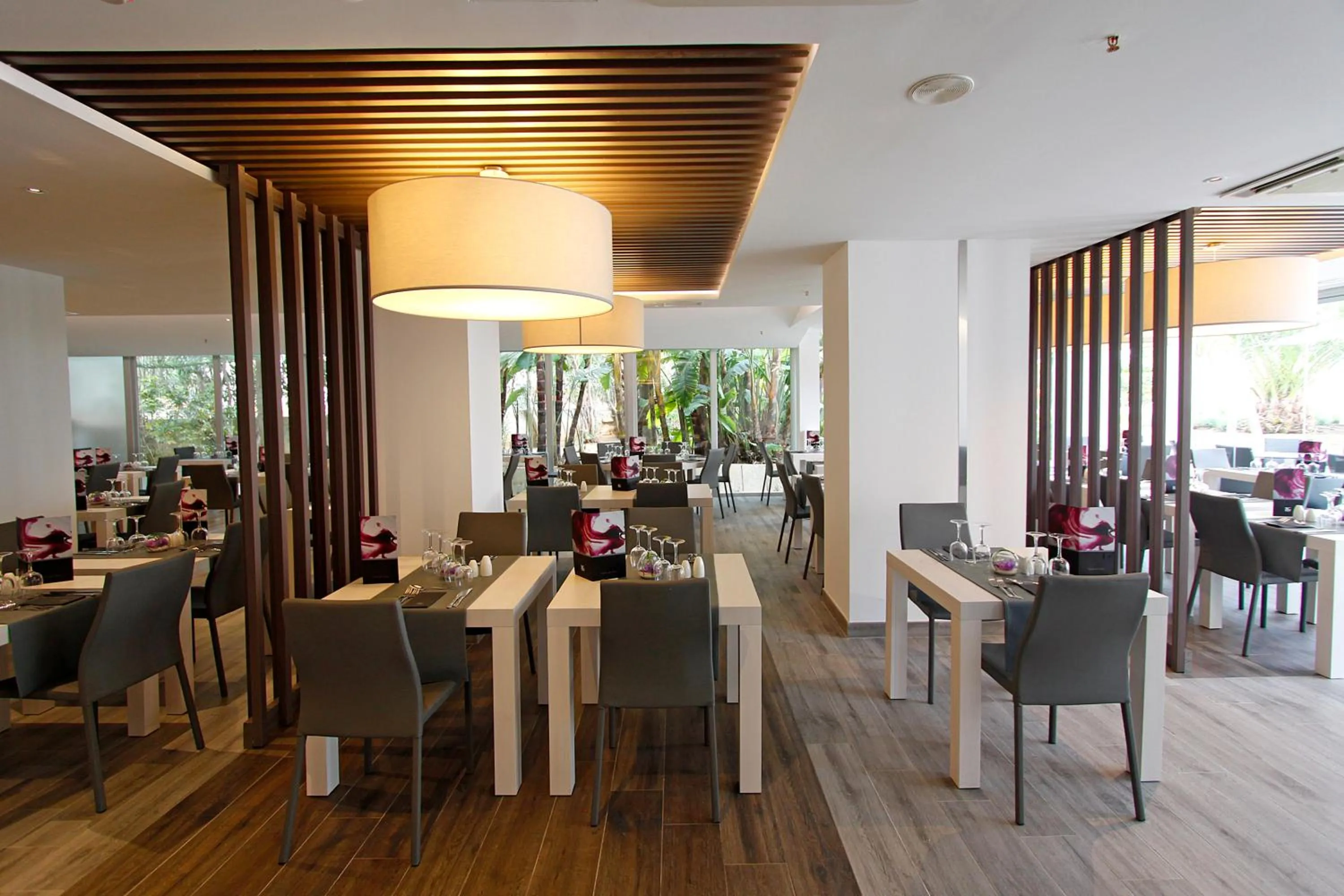 Restaurant/places to eat in BG Pamplona