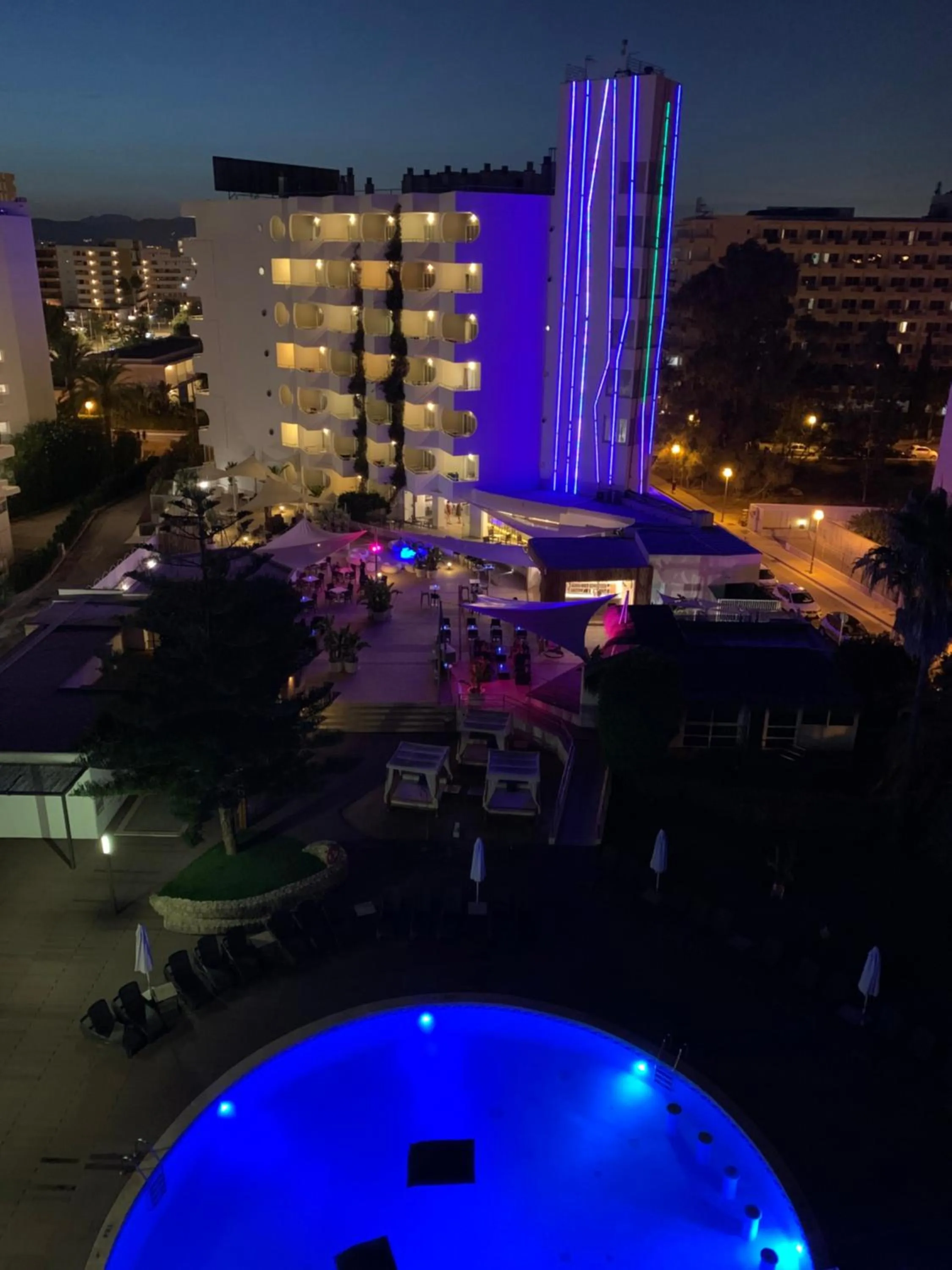 Property building in BG Pamplona