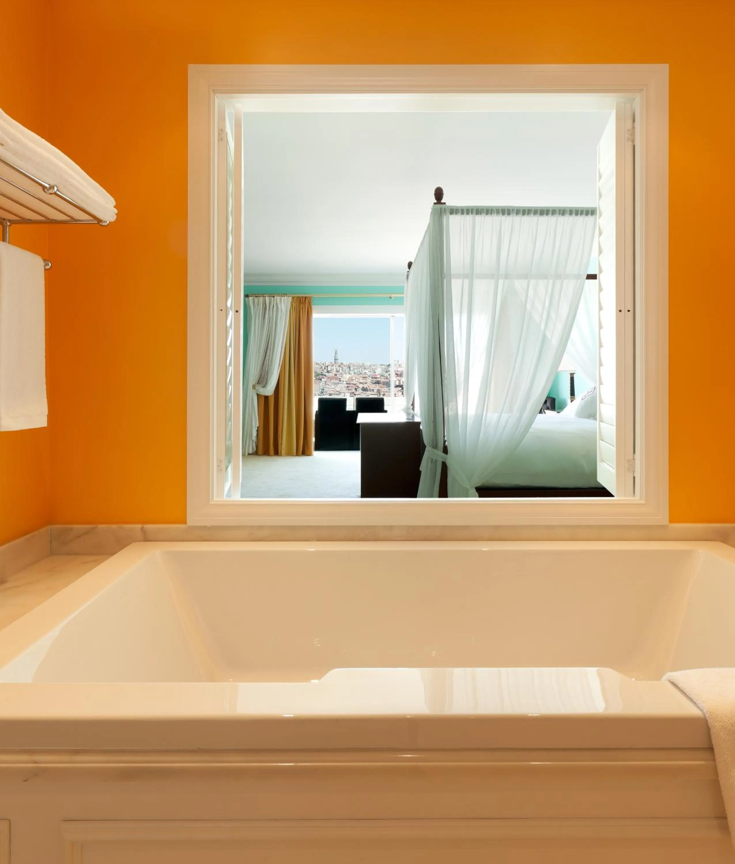 Property building, Bed in The Yeatman