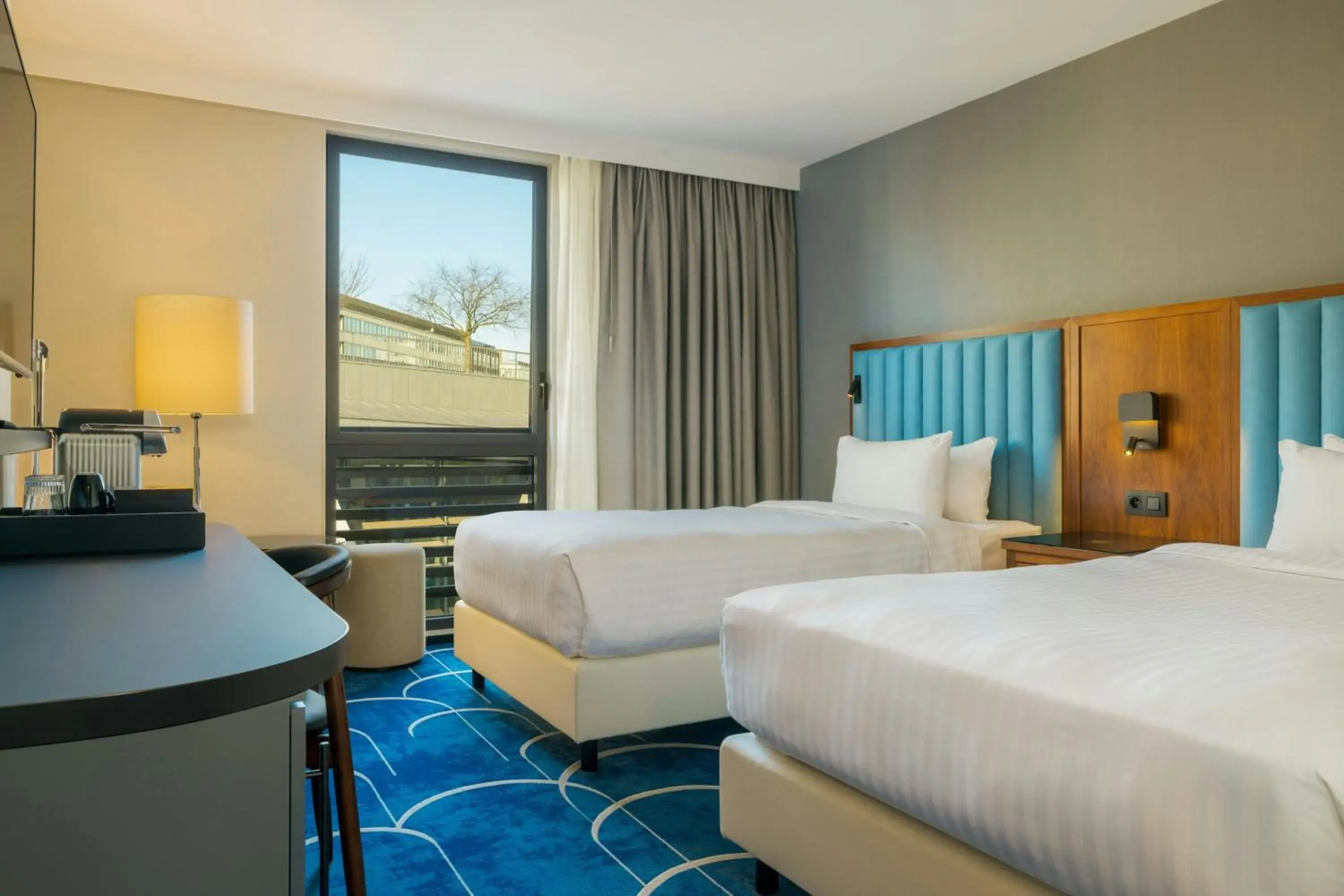 Superior Twin Room with WiFi - High Floor in Courtyard by Marriott Paris Arcueil Superior Twin Room with WiFi - High Floor in Courtyard by Marriott Paris Arcueil