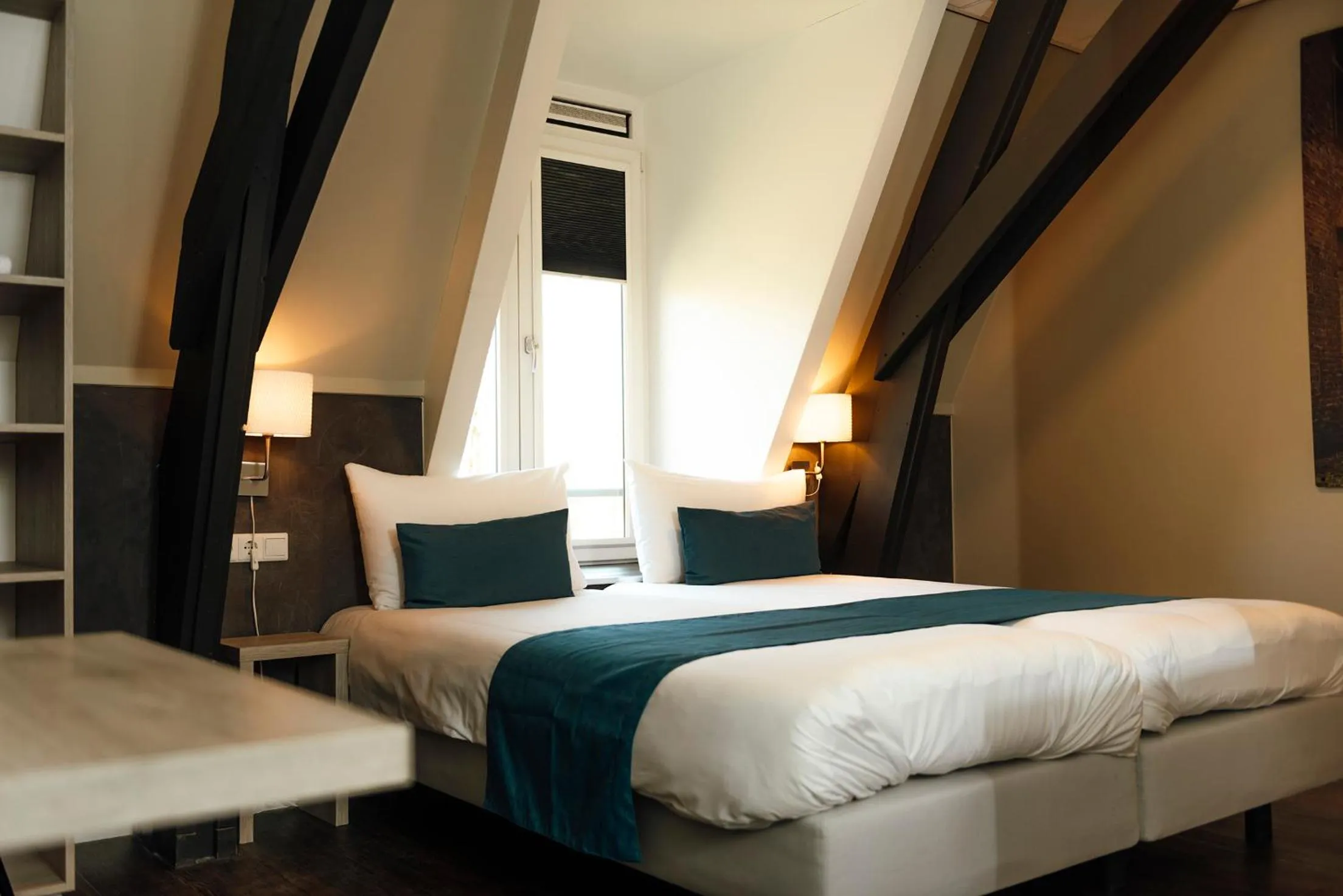 Bed in Hotel de Kastanjefabriek