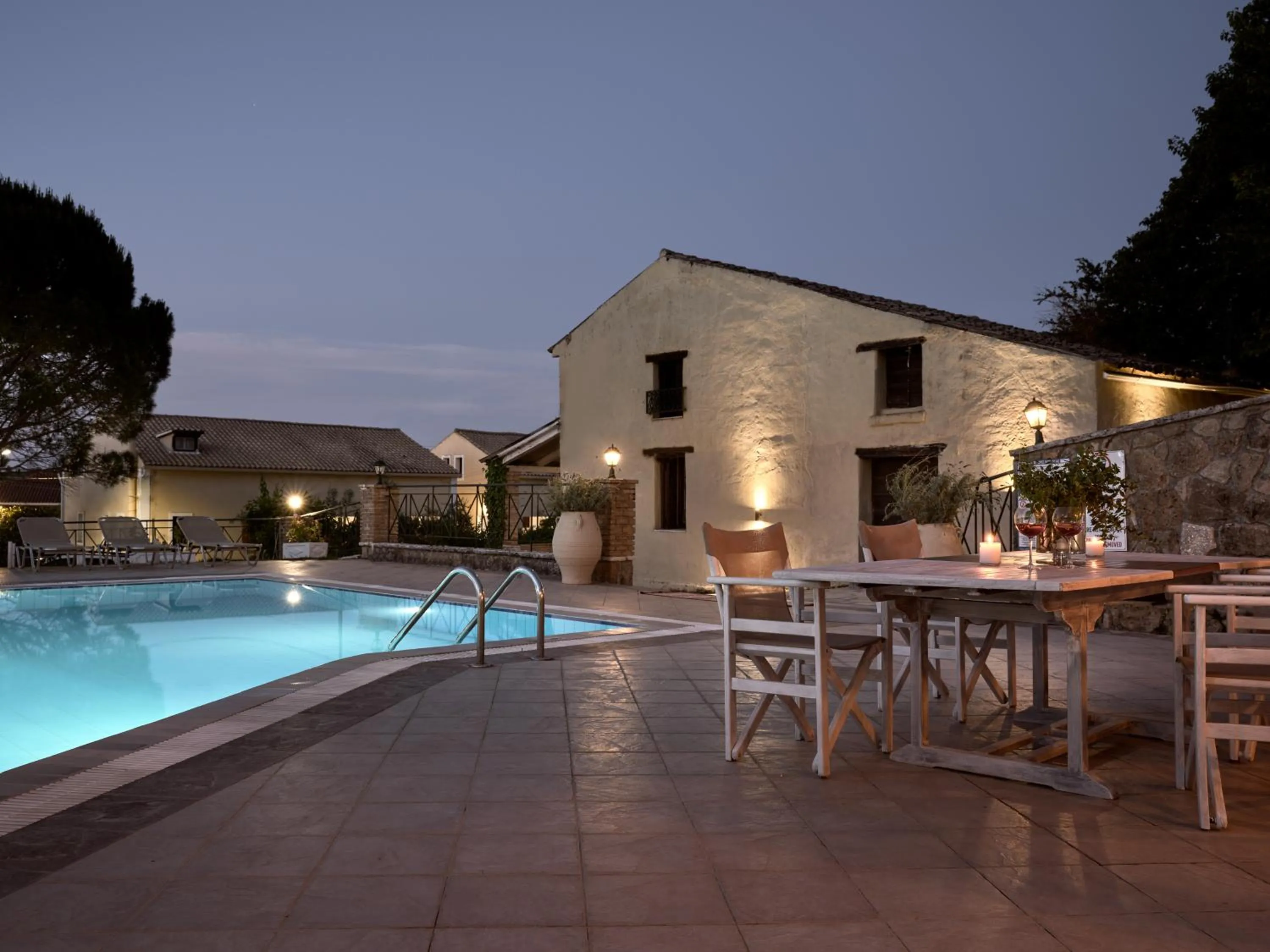 Property building in Razis Apartments