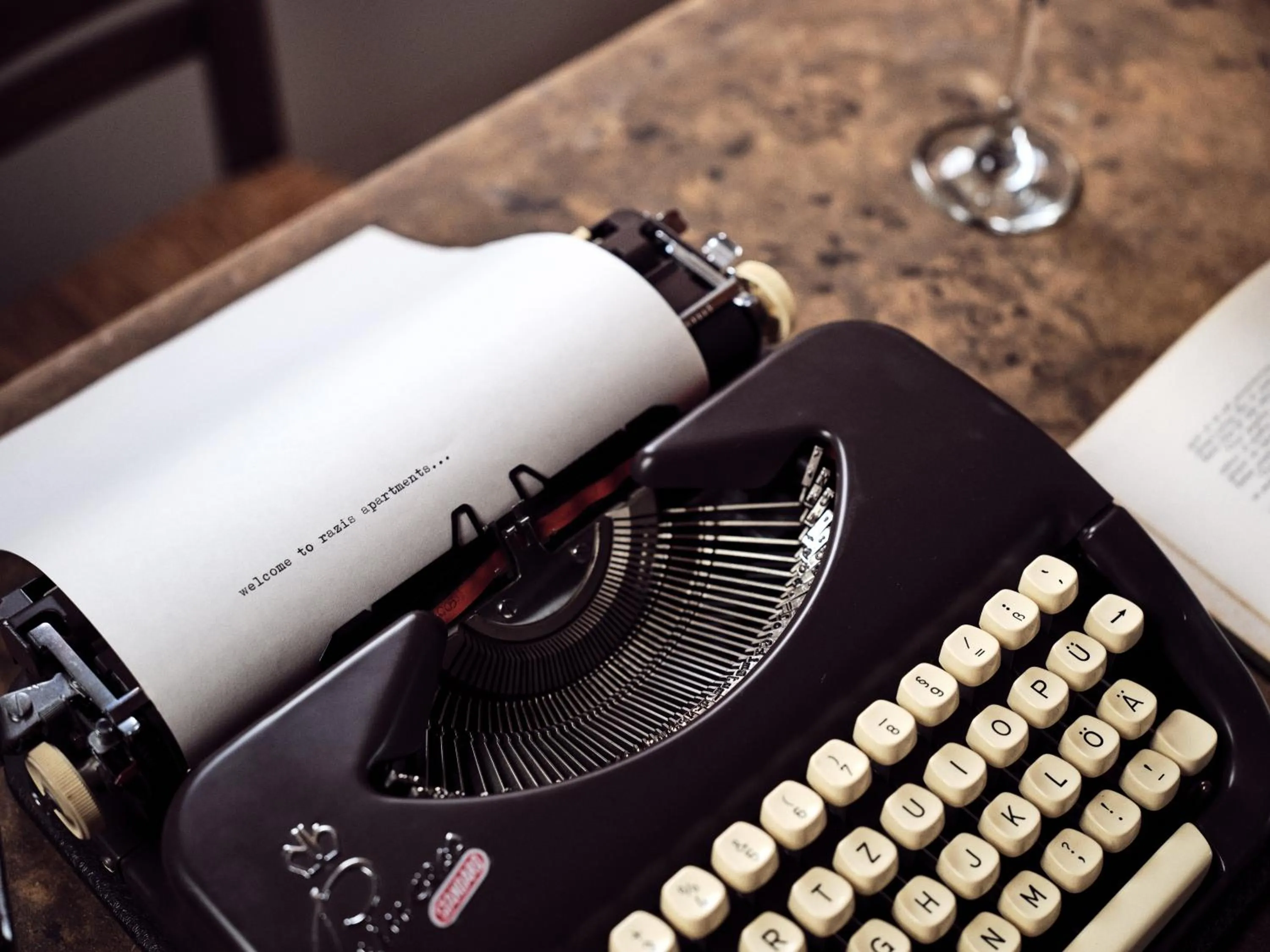 Decorative detail in Razis Apartments