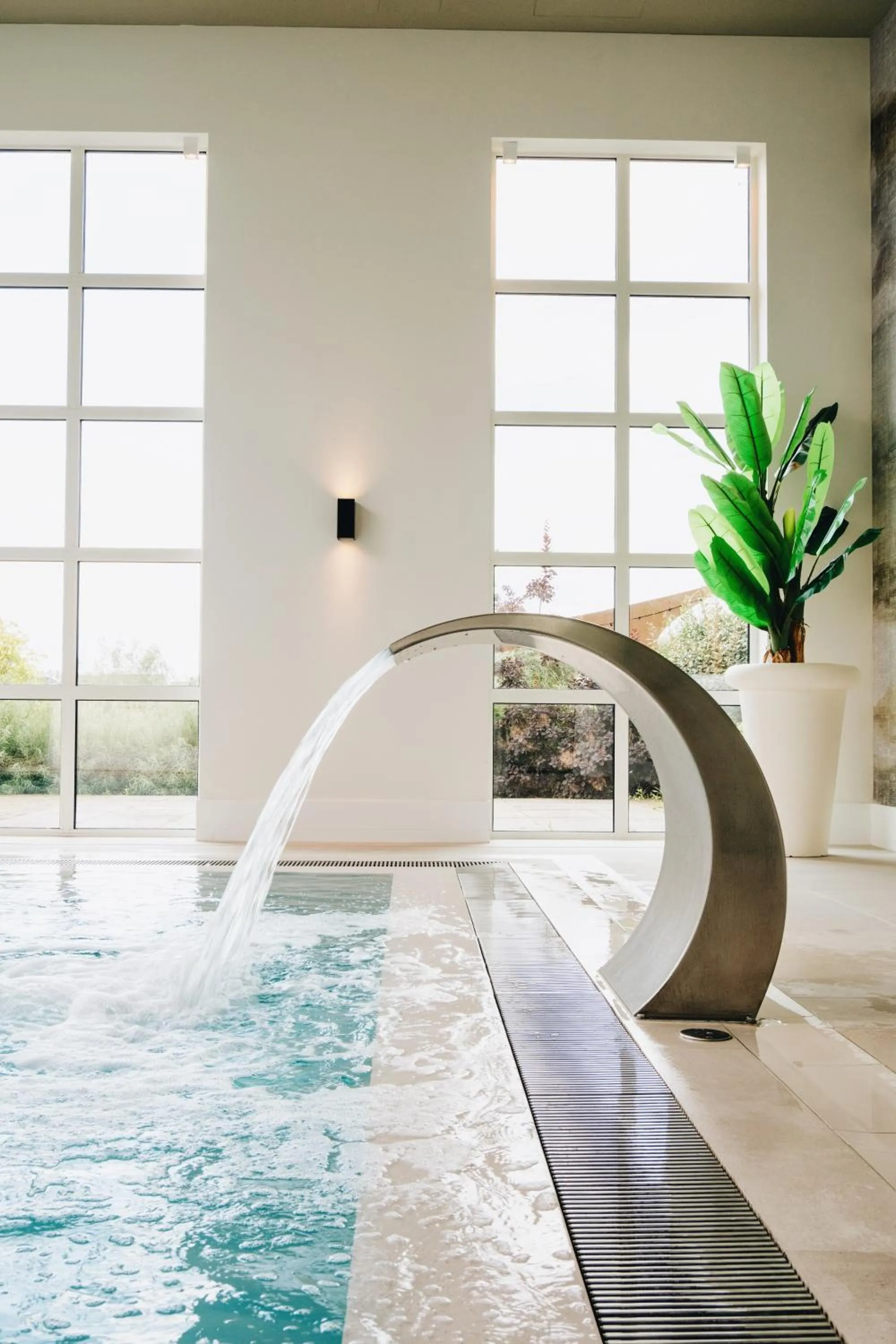 Swimming pool in Van der Valk Hotel Apeldoorn