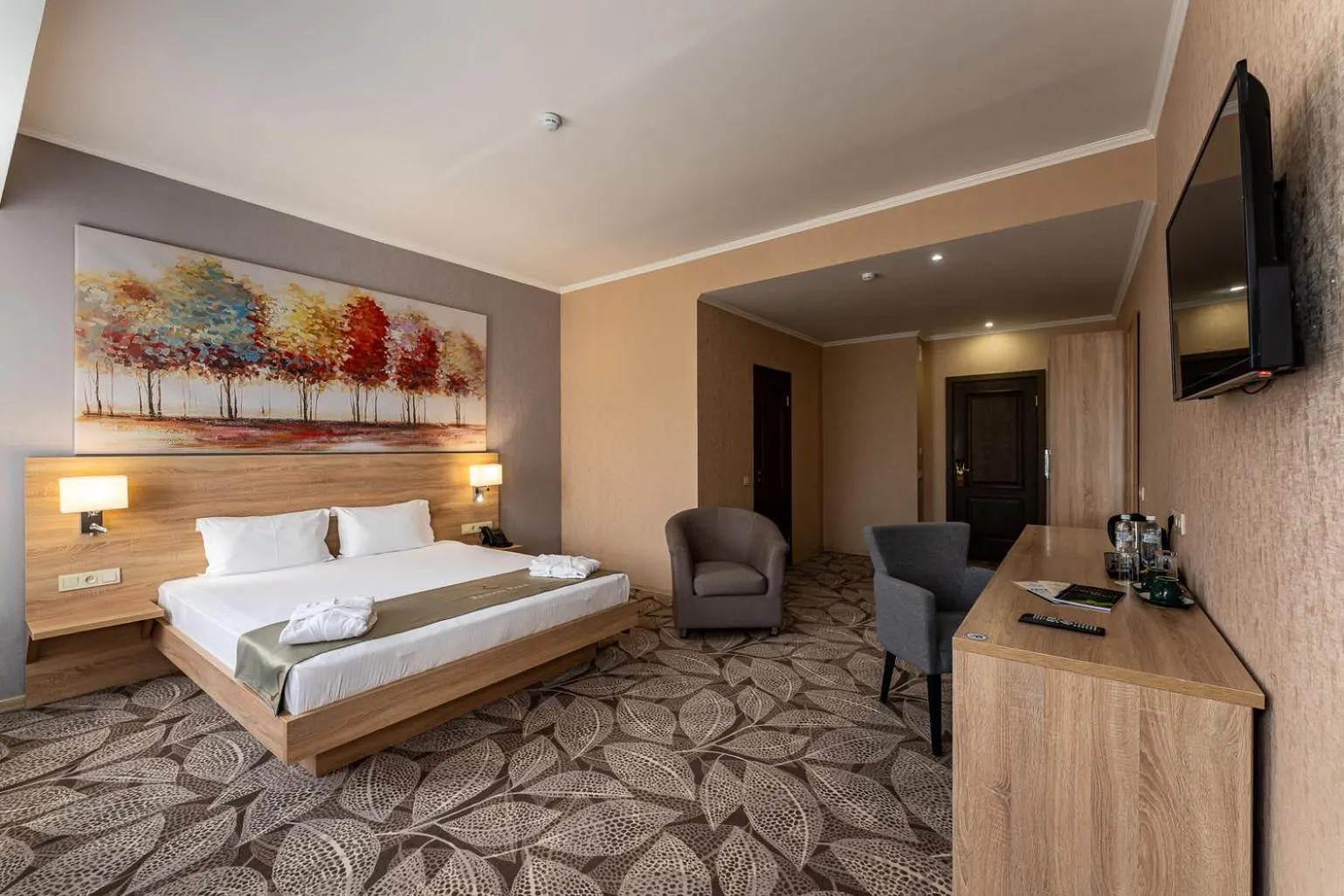 Photo of the whole room, Bed in Renion Park Hotel