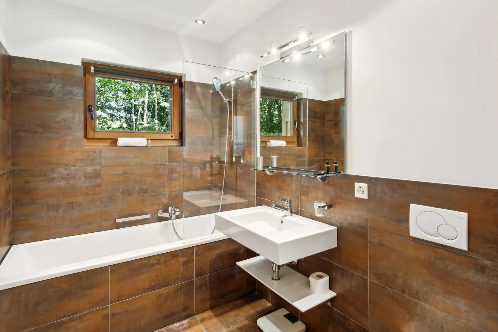 Bathroom in The Lodge by Mrs Miggins