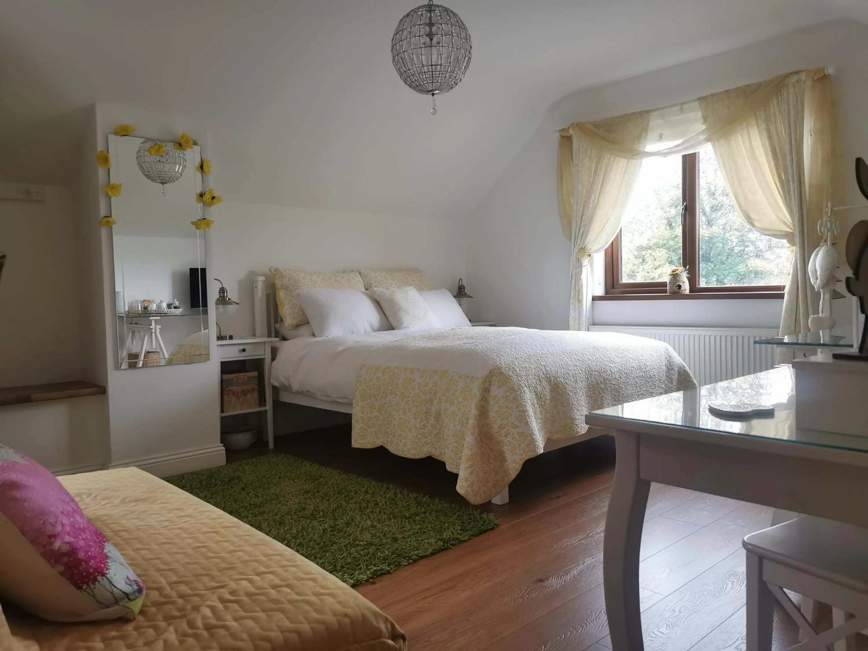 Bed in Cherrytree House B&B