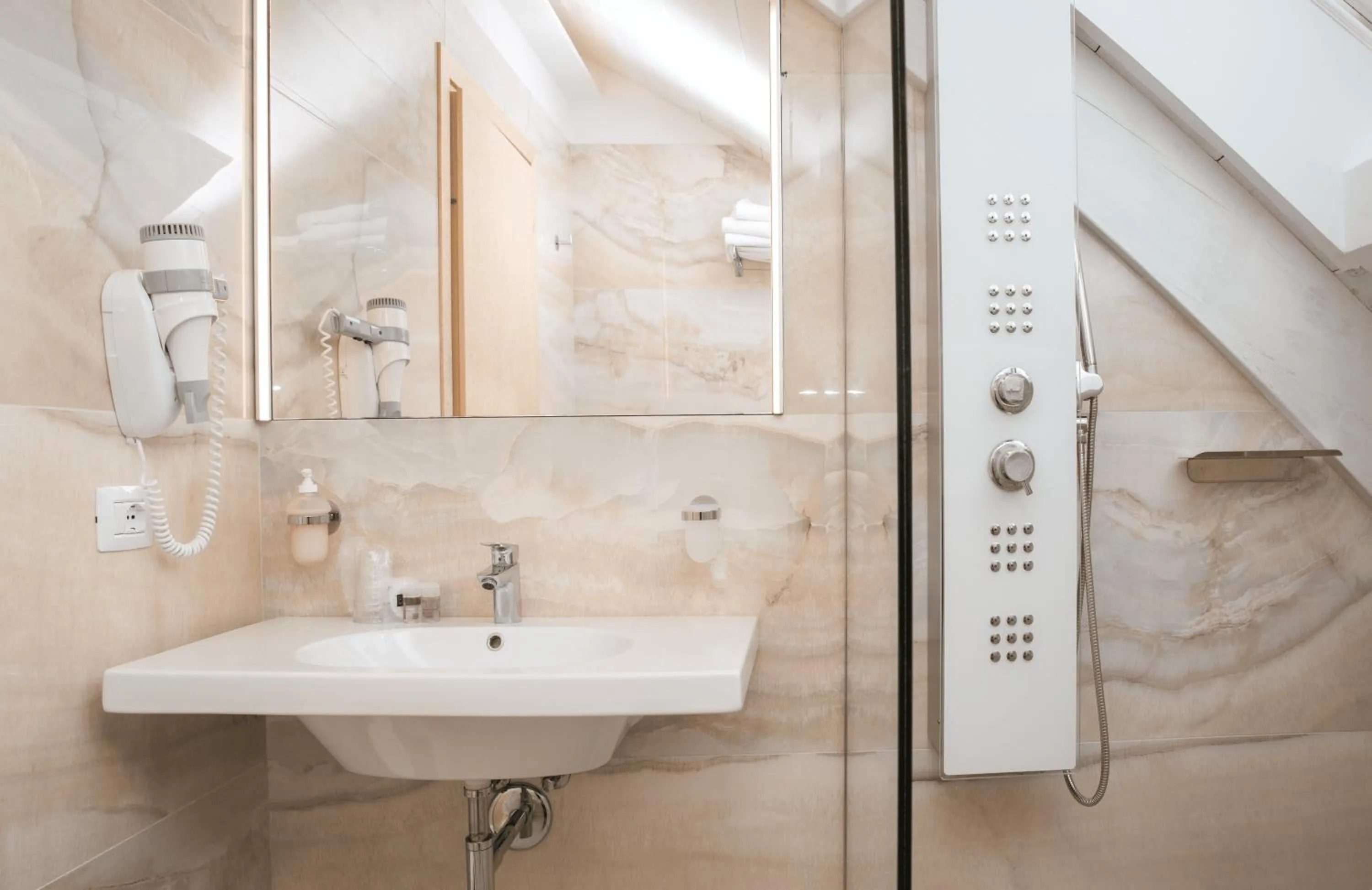 Bedroom in Hotel Ambassador