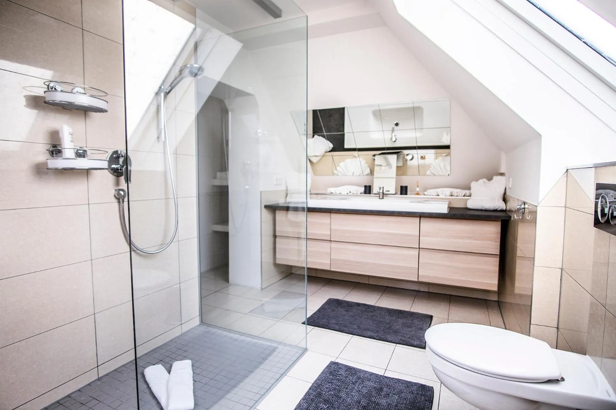 Bathroom in Hotel Flair