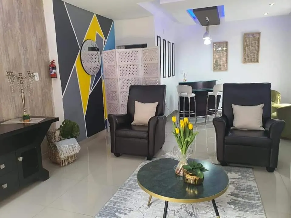 Living room in Ledumo Guest lodge