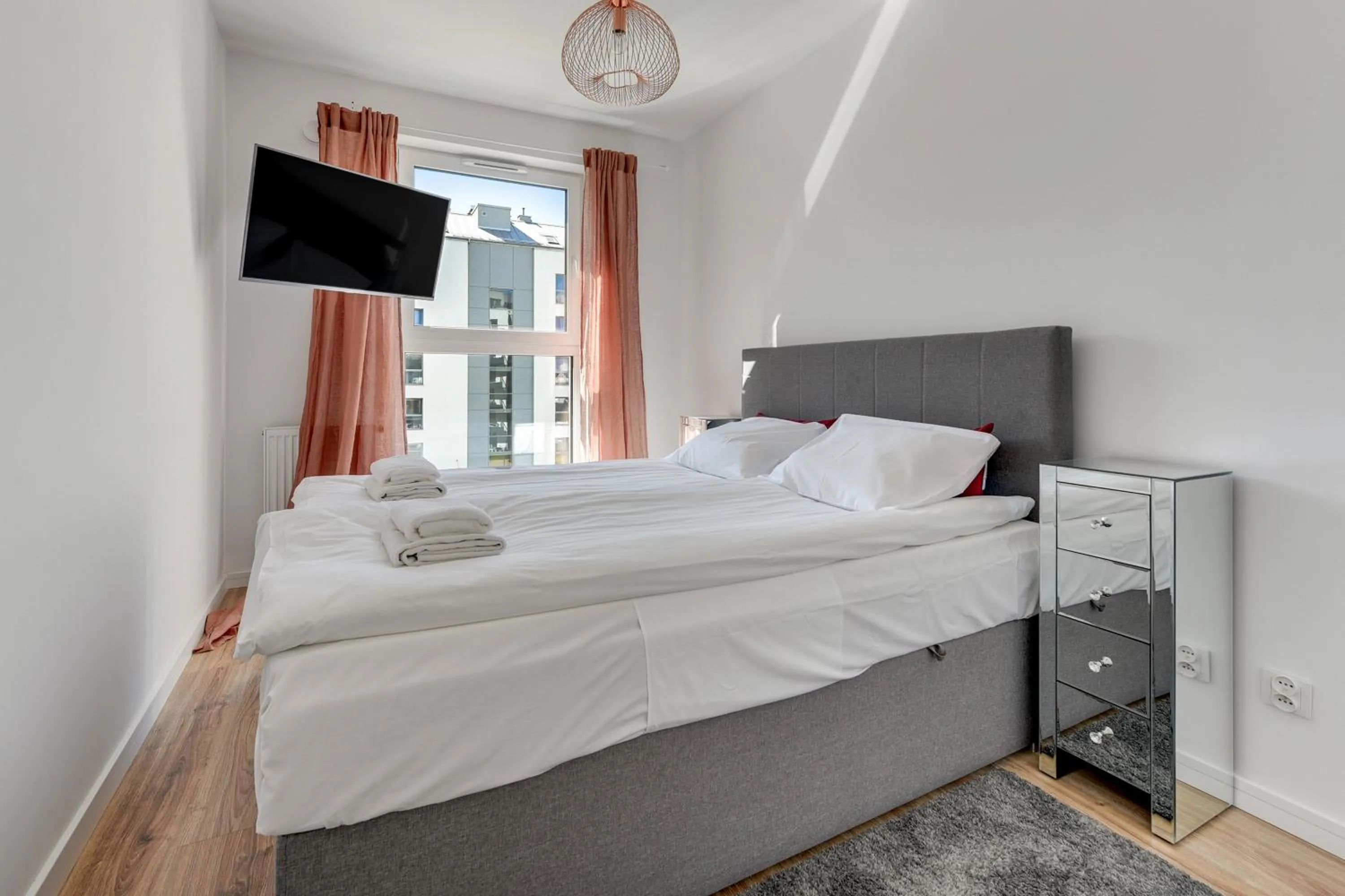 Bed in Angielska Grobla Apartinfo Apartments