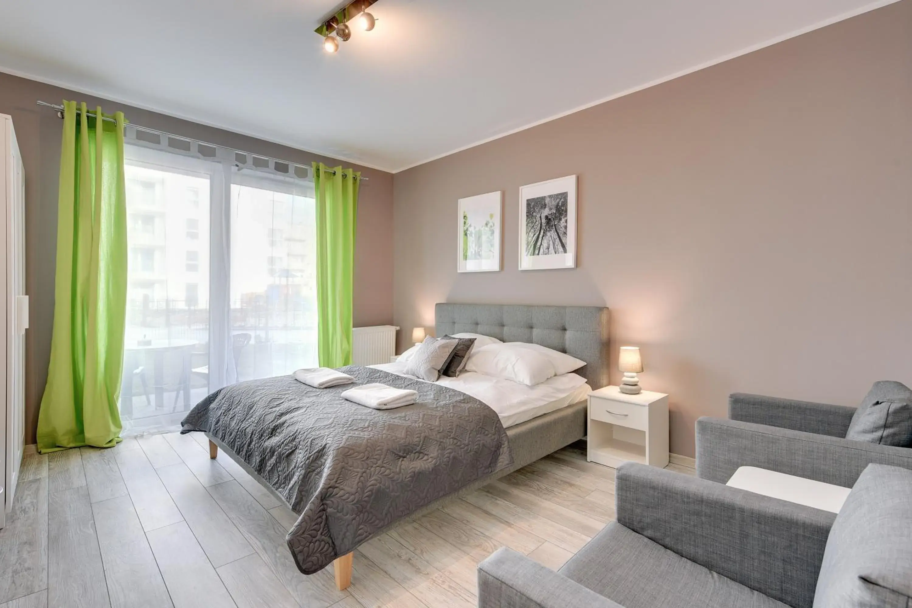 Comfort Two-Bedroom Apartment with Terrace (no parking) in Angielska Grobla Apartinfo Apartments Comfort Two-Bedroom Apartment with Terrace (no parking) in Angielska Grobla Apartinfo Apartments