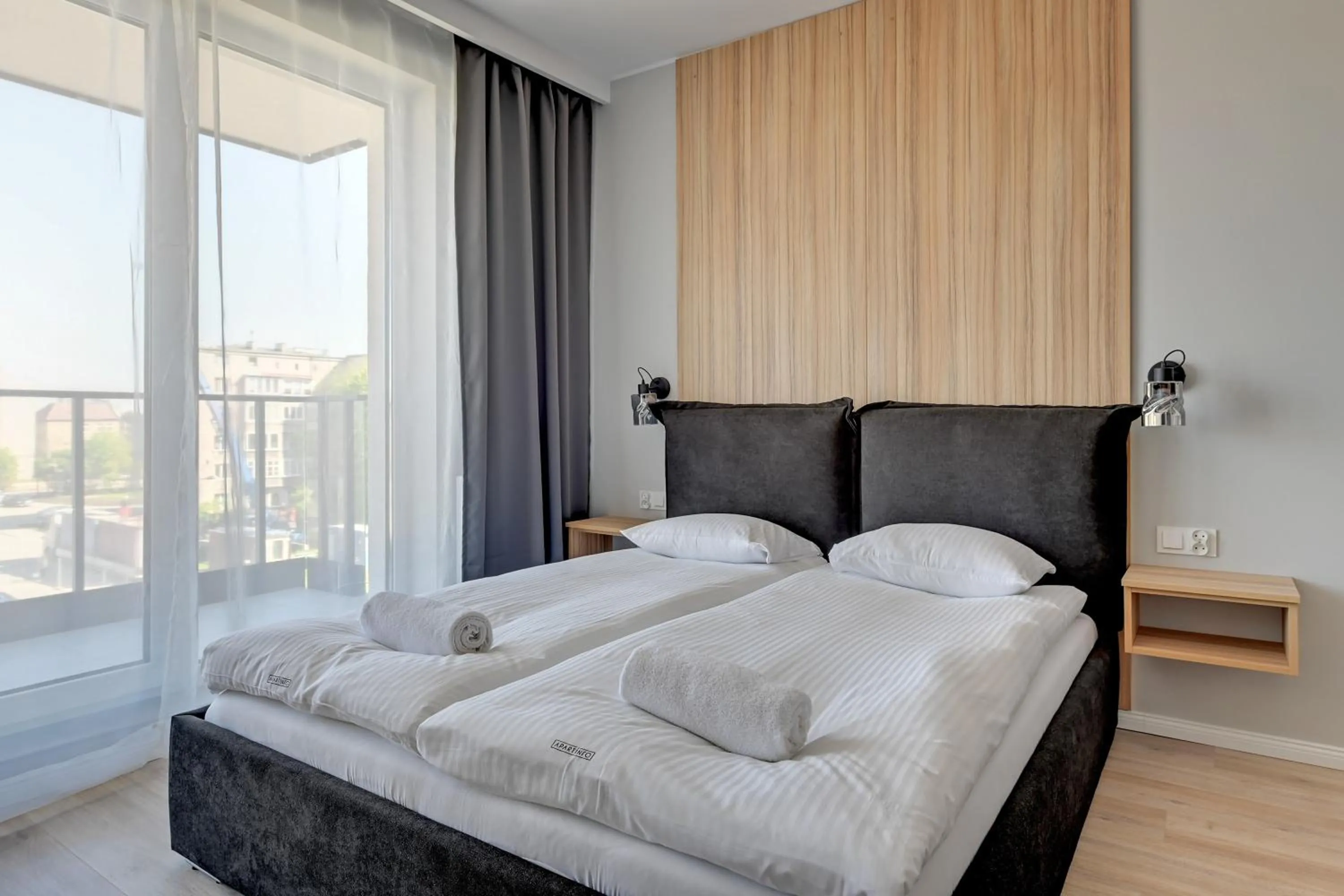 Bed in Angielska Grobla Apartinfo Apartments