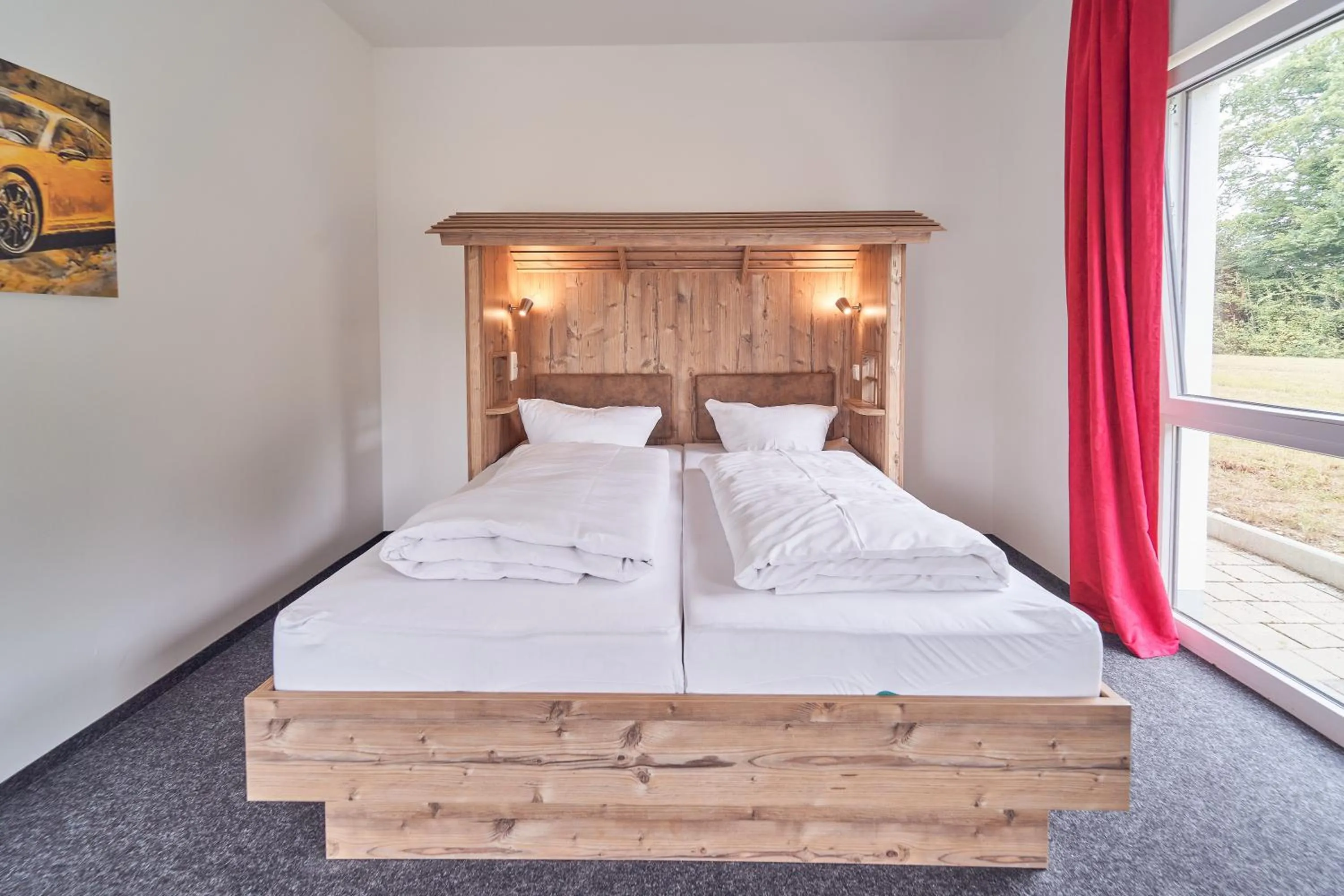 Bed in Hotel am Interpark