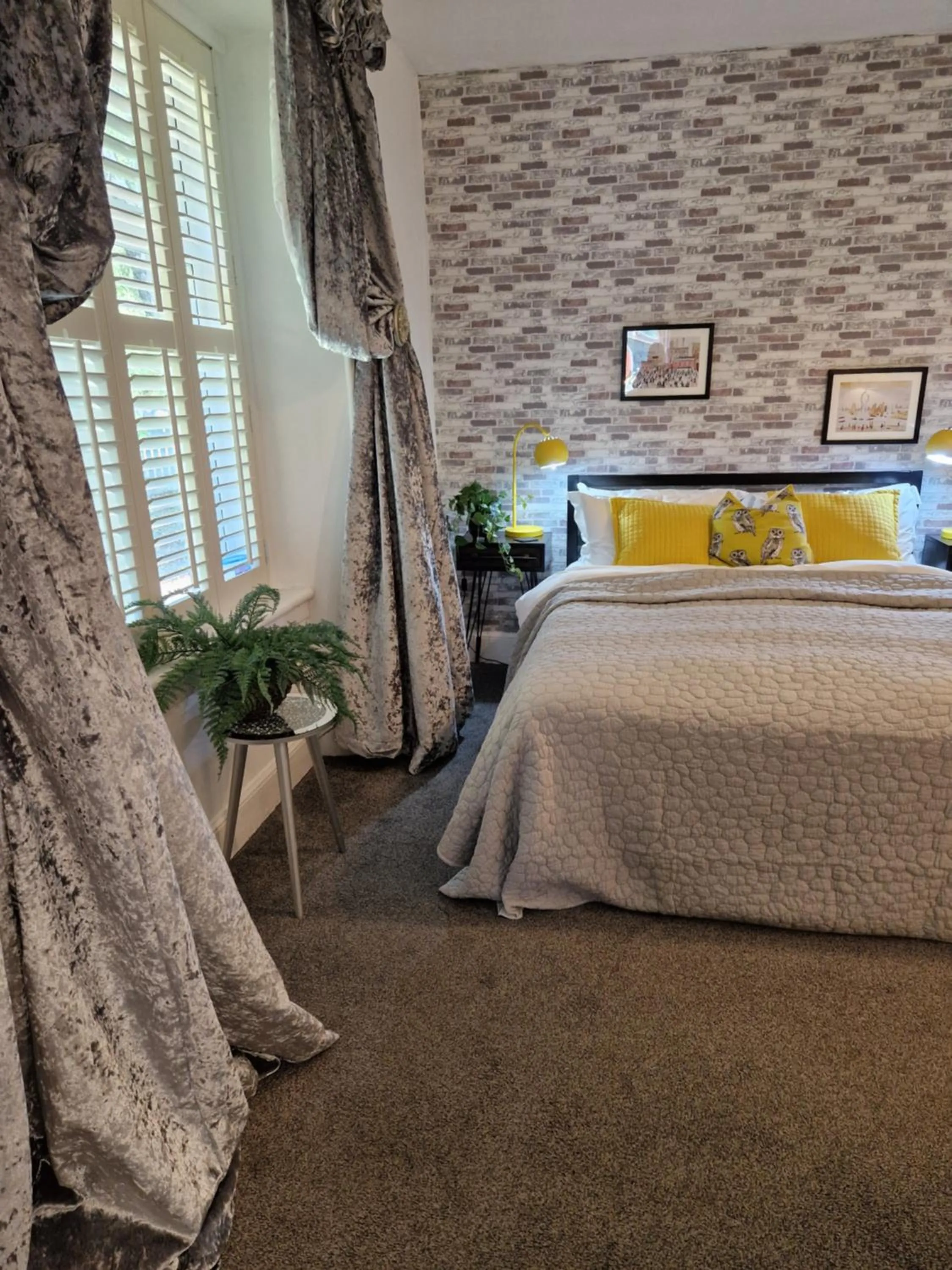 Bed in Eagle View Guest House