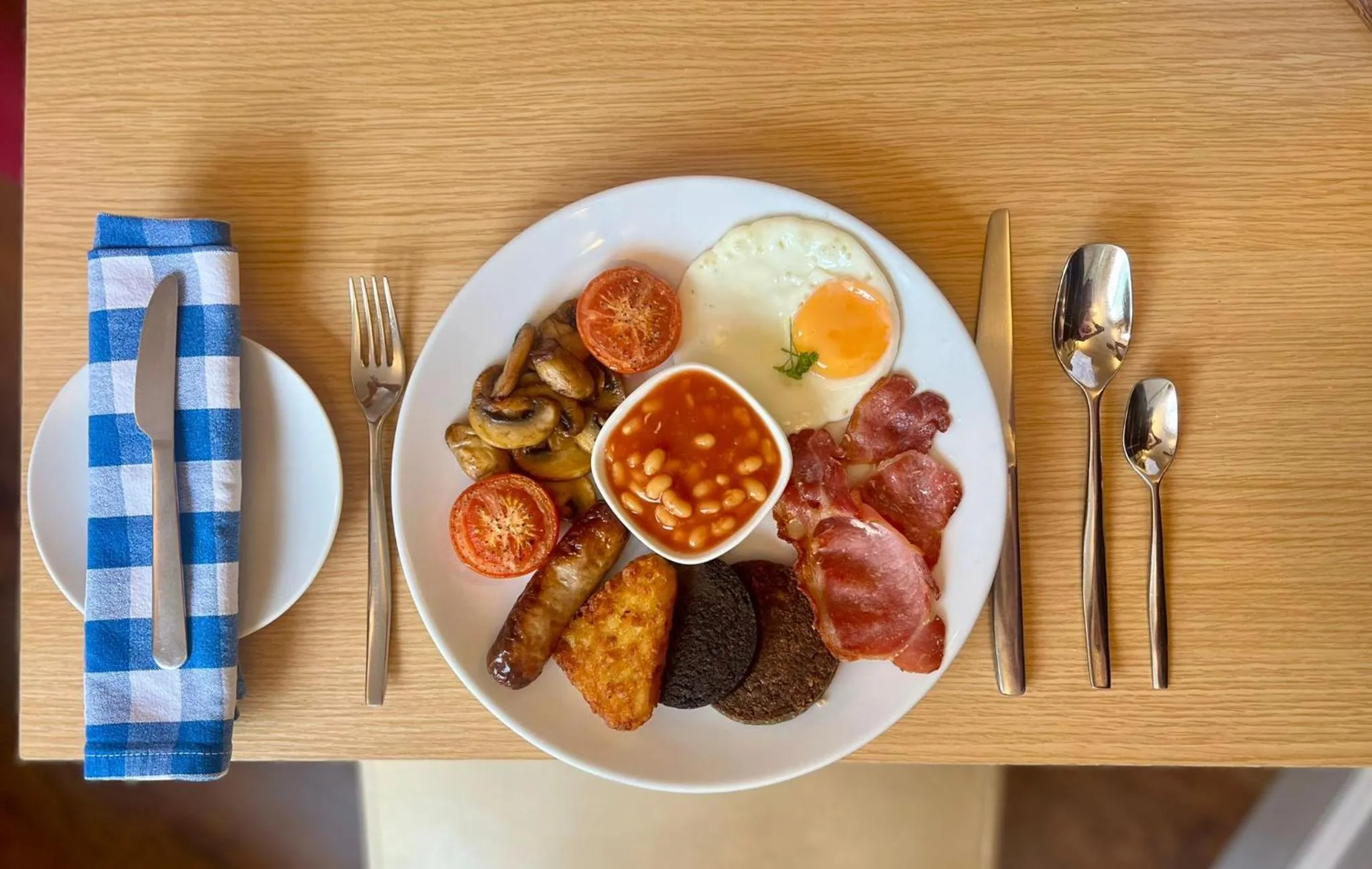 Breakfast in Eagle View Guest House