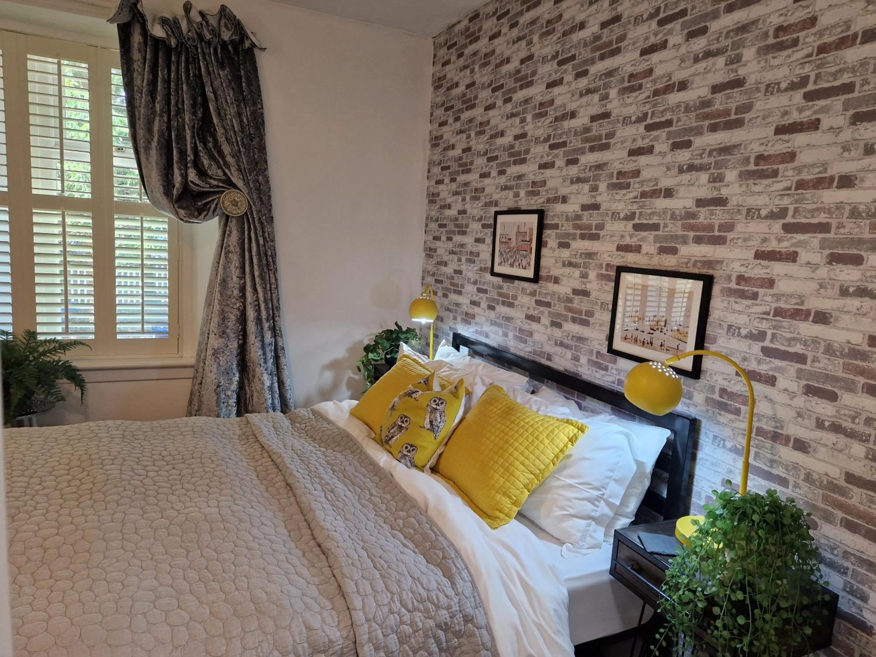 Bed in Eagle View Guest House