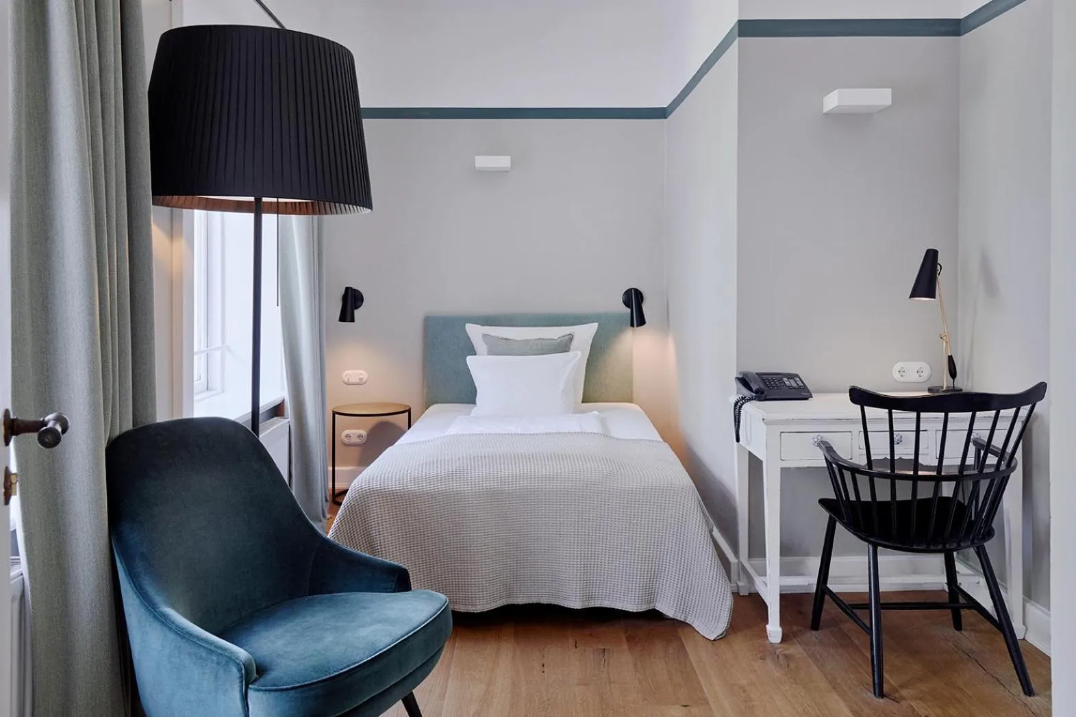 Seating area, Bed in Landhaus Flottbek Boutique Hotel