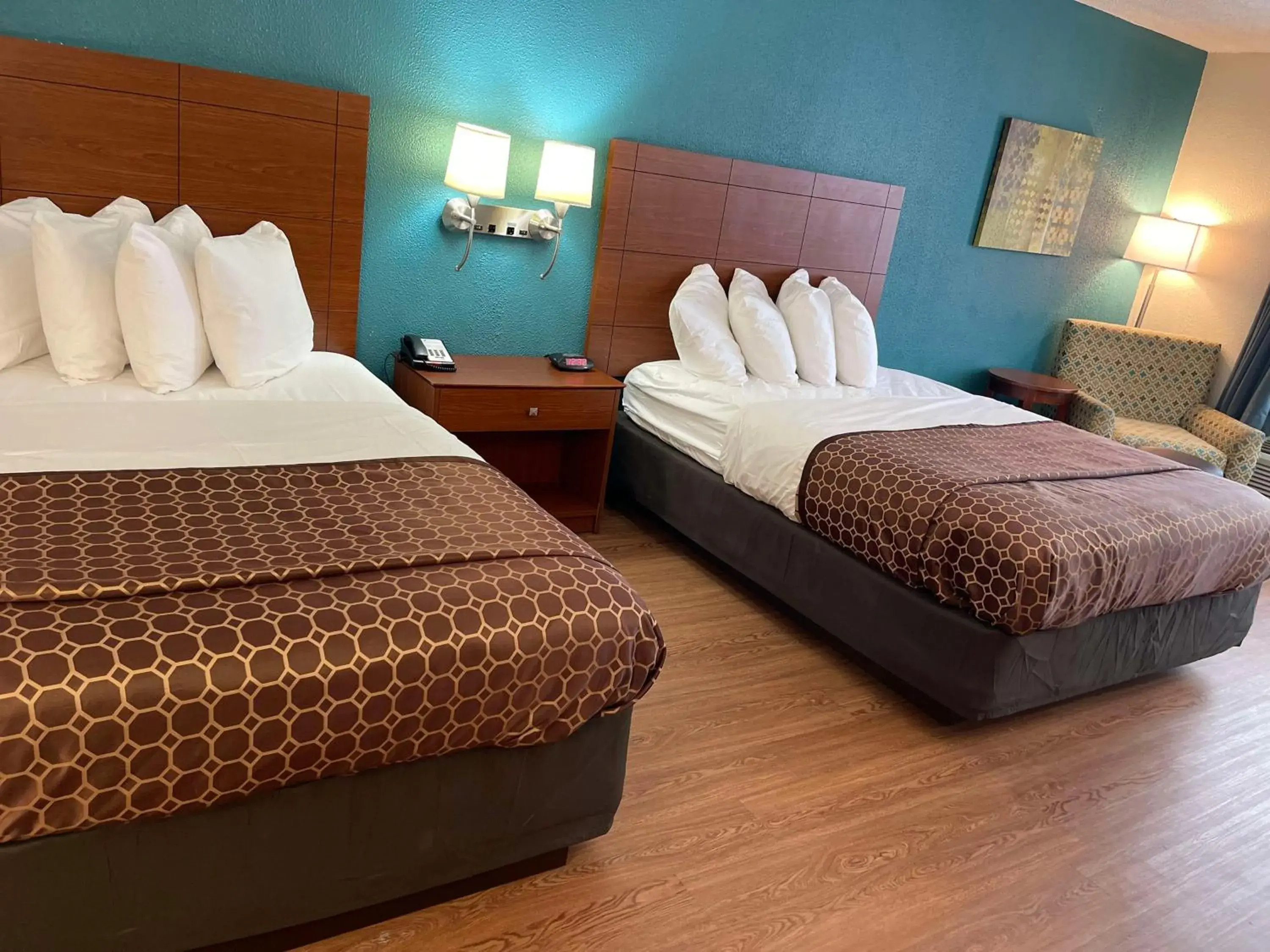 Double Room - Disability Access/Non-Smoking in Best Western Tallahassee Downtown Inn and Suites Double Room - Disability Access/Non-Smoking in Best Western Tallahassee Downtown Inn and Suites