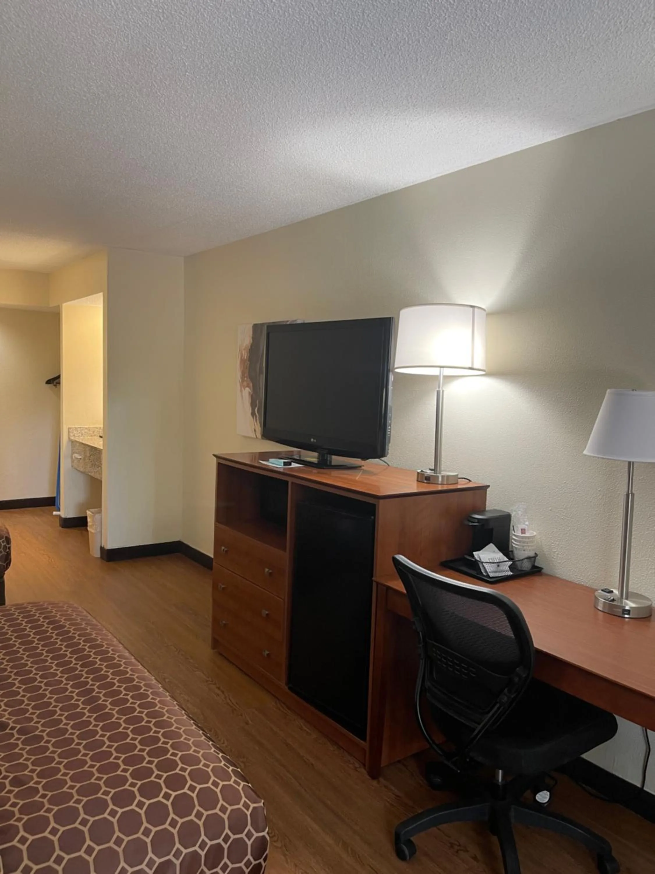 Guests in Best Western Tallahassee Downtown Inn and Suites