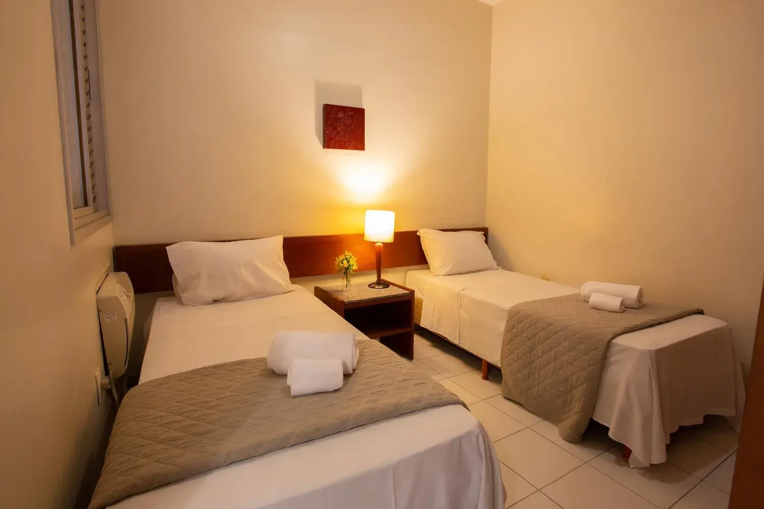 Triple Room with Two Single Beds and Sofa Bed - single occupancy in Pampulha Flat Triple Room with Two Single Beds and Sofa Bed - single occupancy in Pampulha Flat