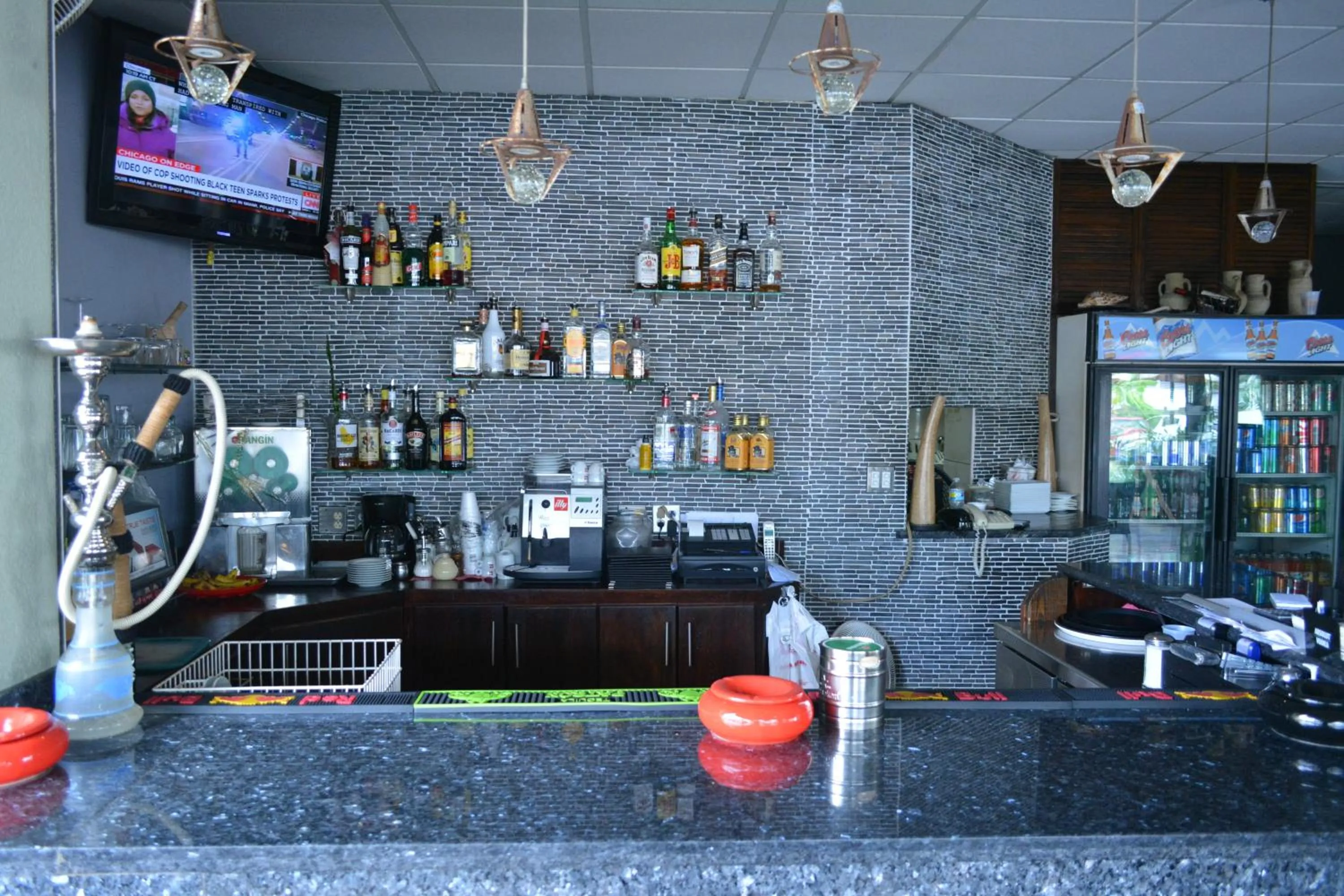 Meals in Travel Inn Hotel Simpson Bay