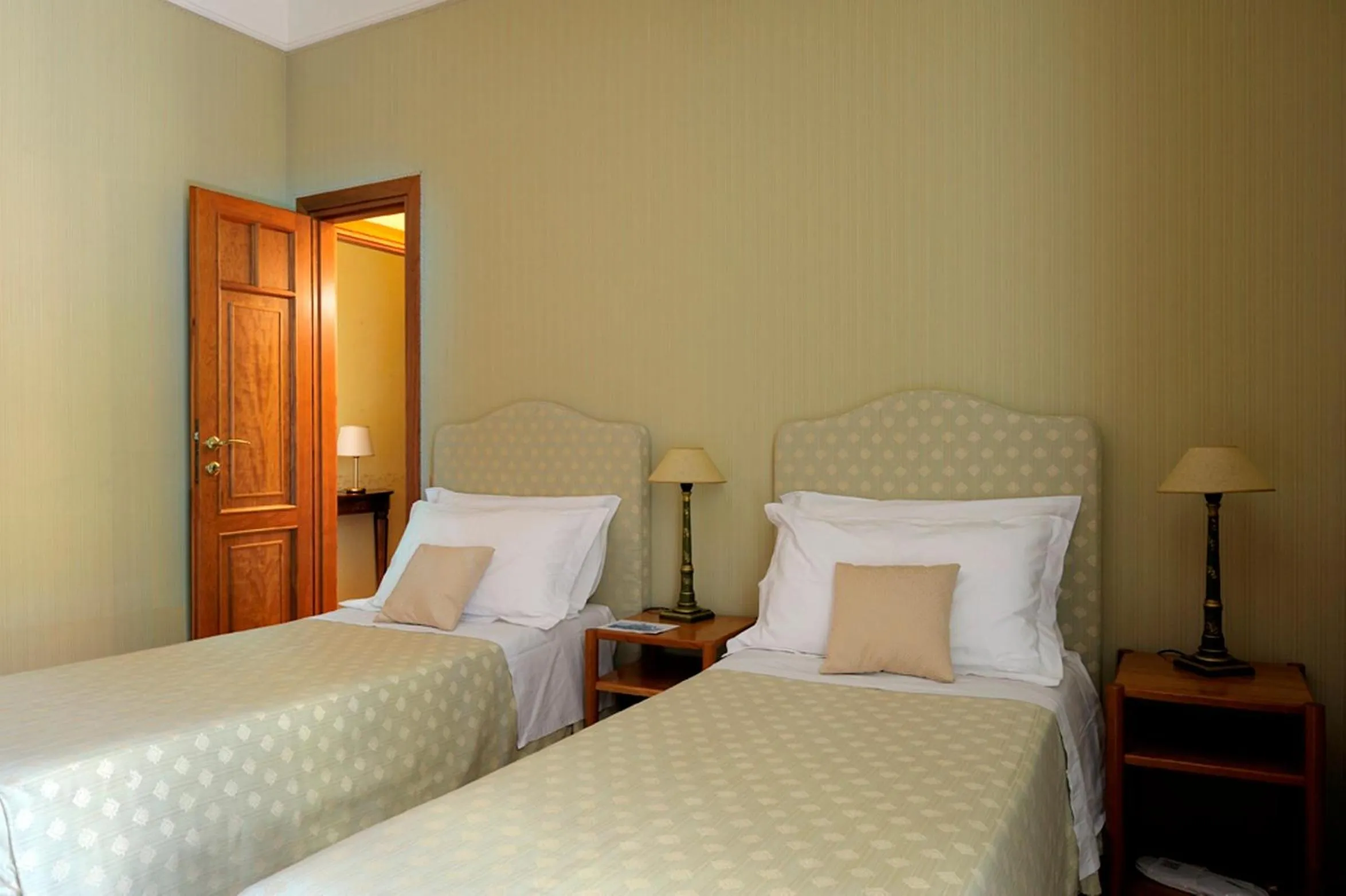 Bedroom, Bed in Dea Suite Roma