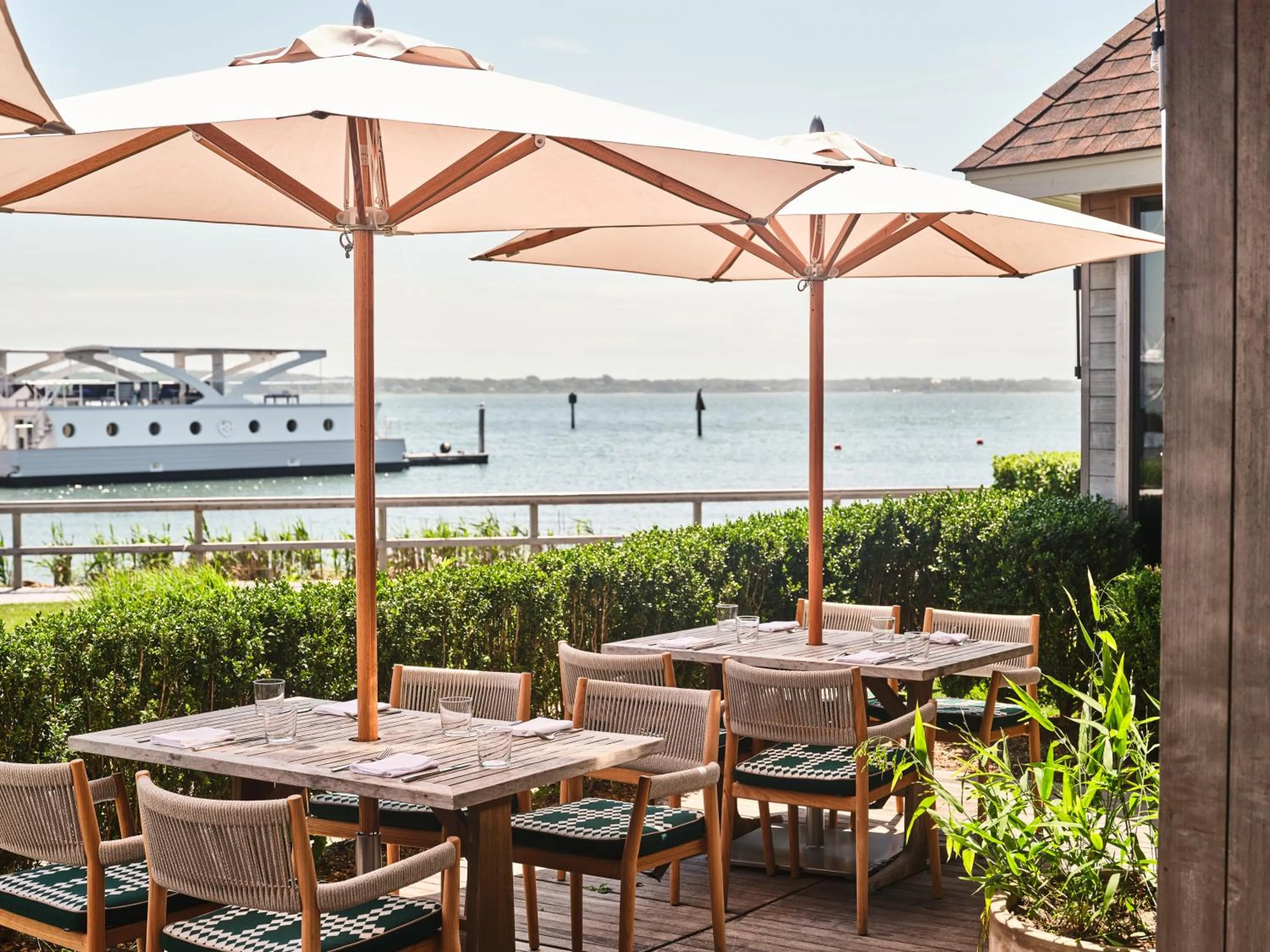 Restaurant/places to eat in Montauk Yacht Club