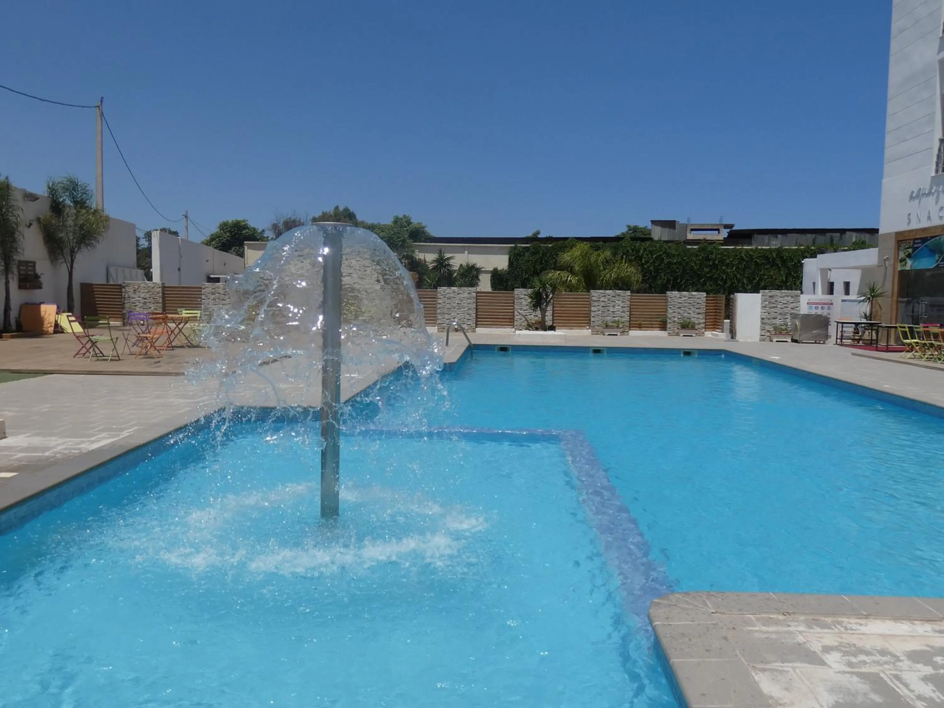 Swimming pool in Le Zenith Hotel Oran