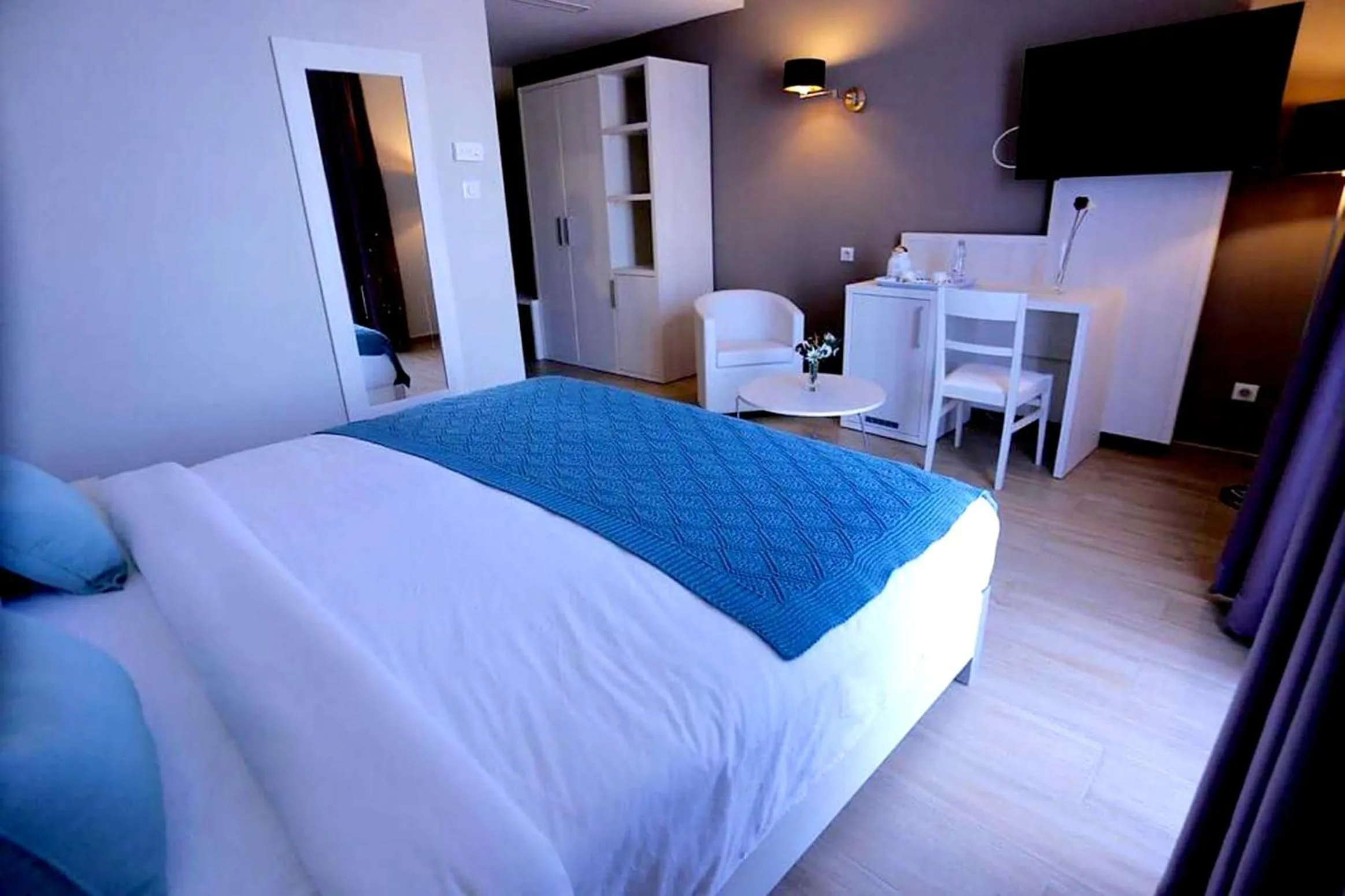 Bedroom, Bed in Le Zenith Hotel Oran