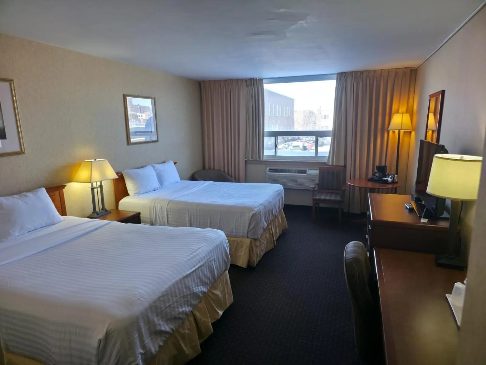 Bed in Clarion Hotel