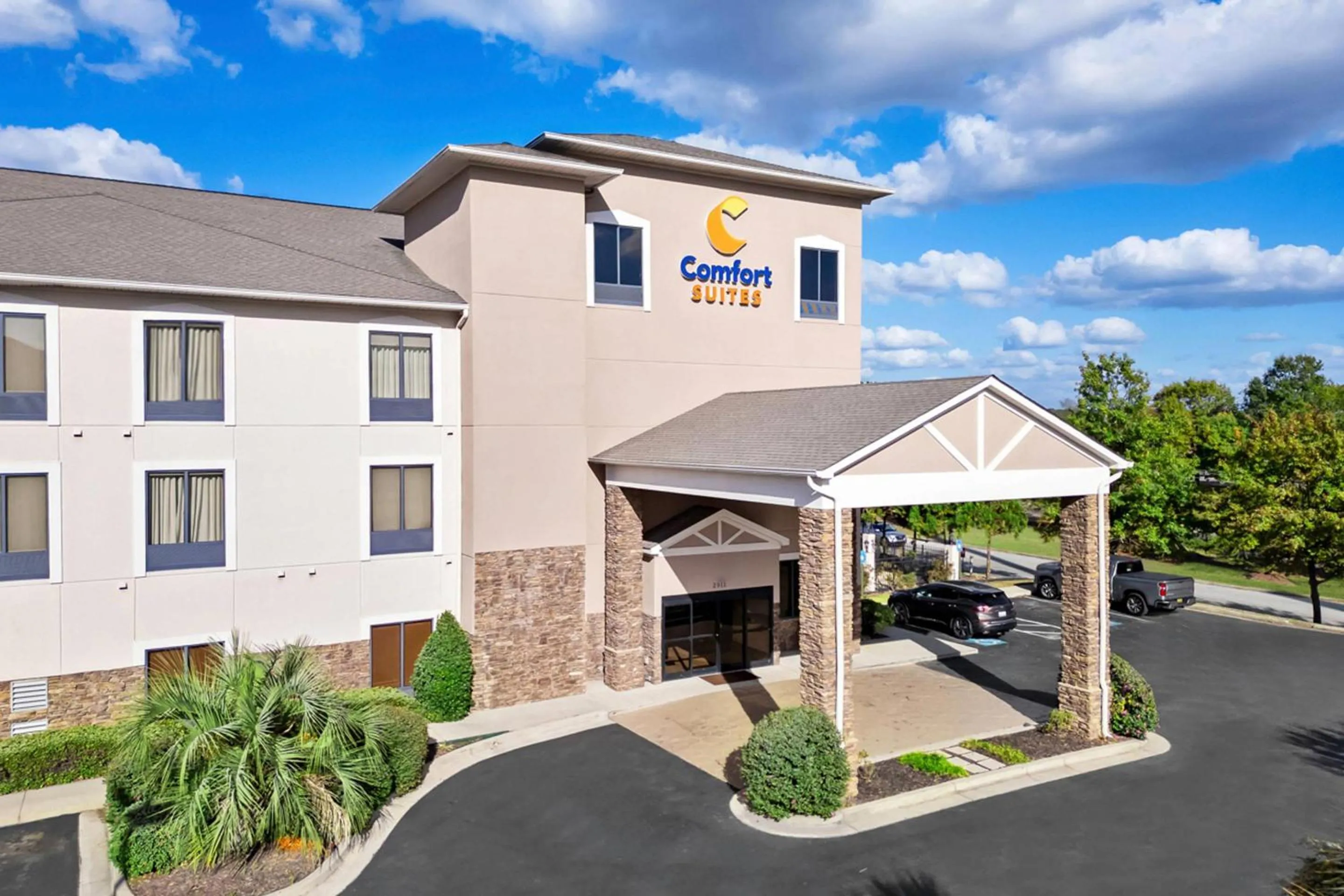 Property building in Comfort Suites Augusta Riverwatch