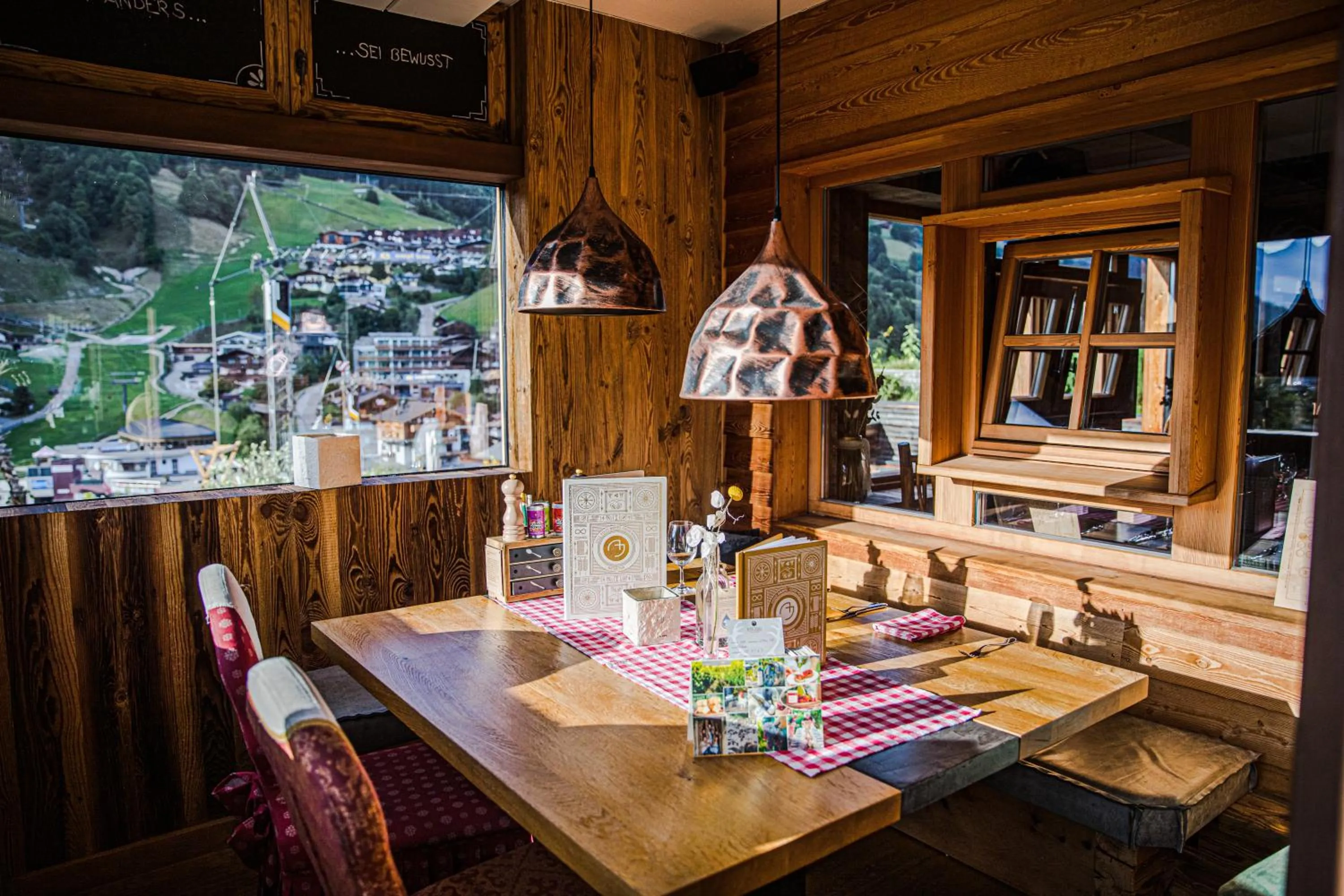 Restaurant/places to eat in Alpin Juwel - Bio und Lifestylehotel