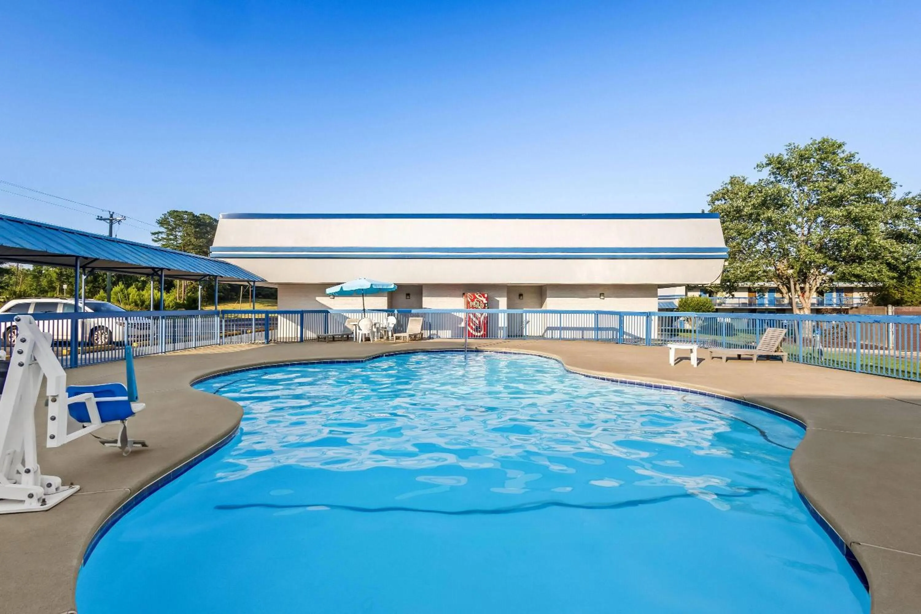 Swimming pool in Super 8 by Wyndham Commerce