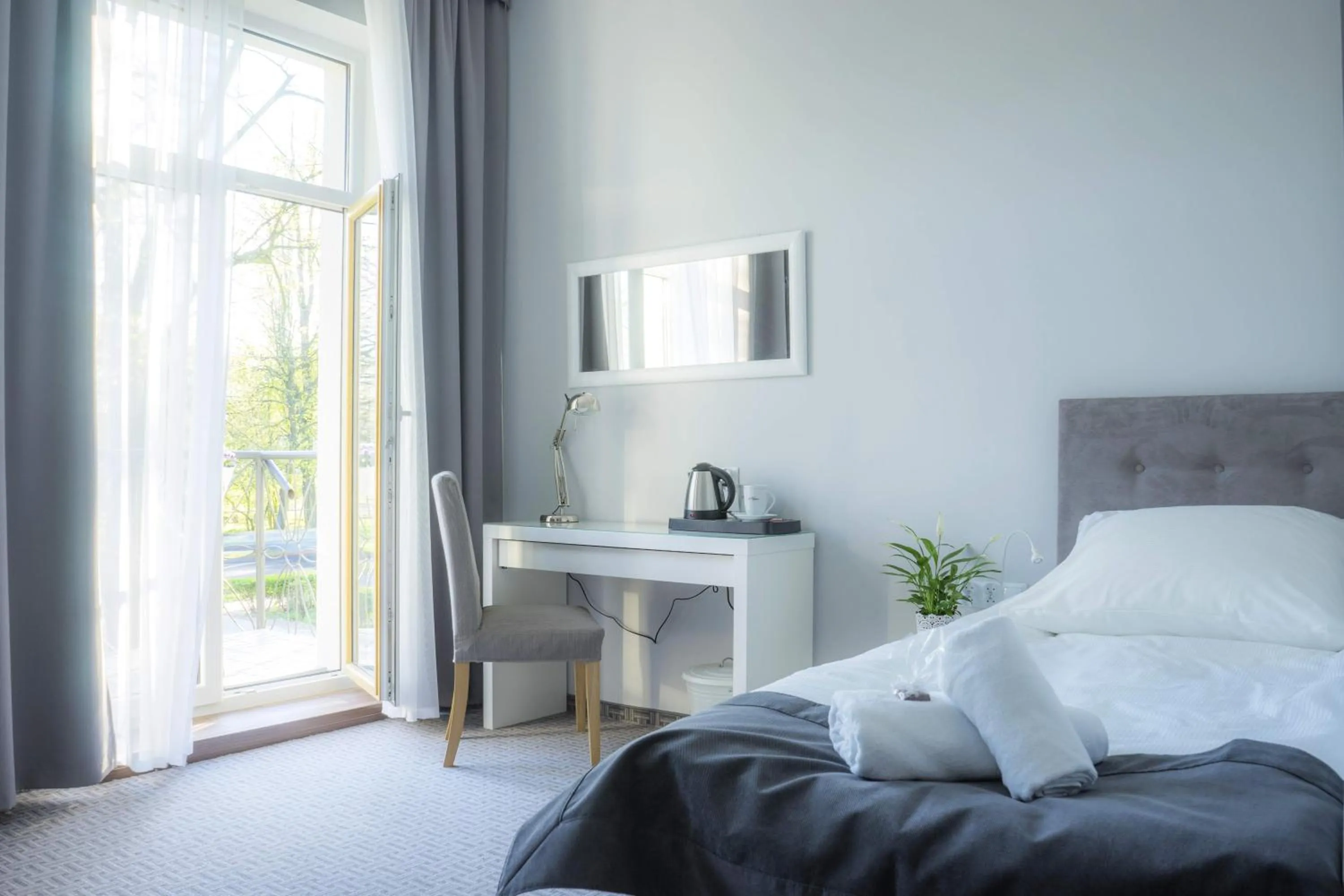 Bed in Hotel Inner City