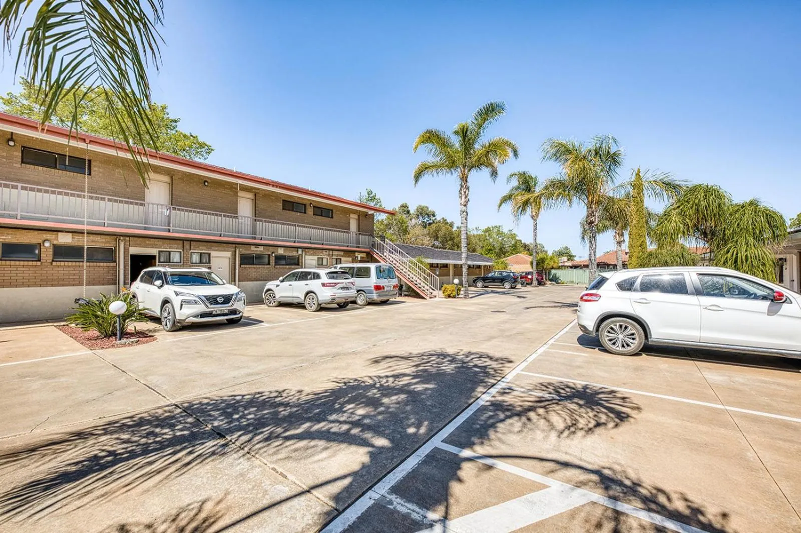 Parking in Mildura Motor Inn