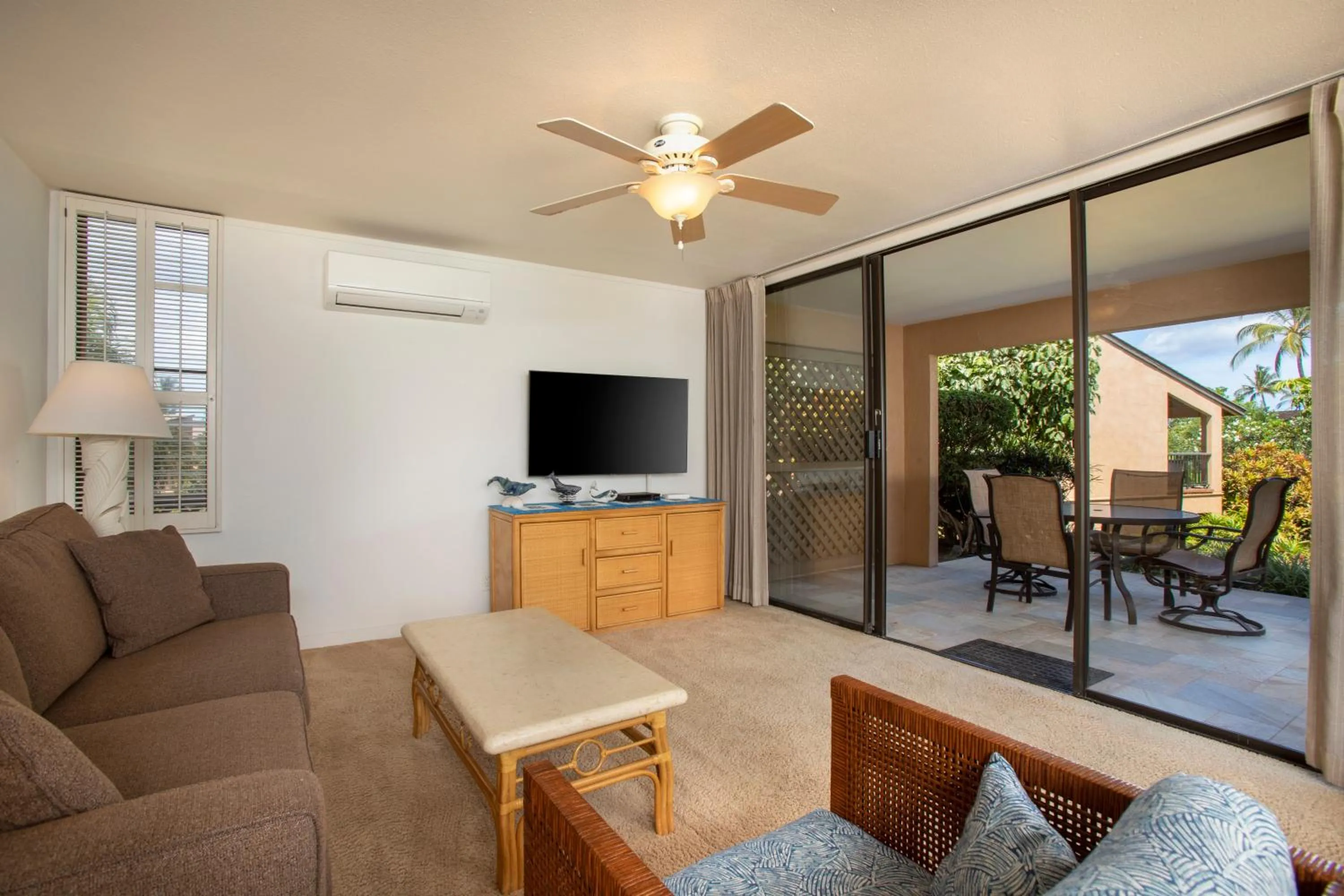 Living room in Wailea Ekahi Village - CoralTree Residence Collection