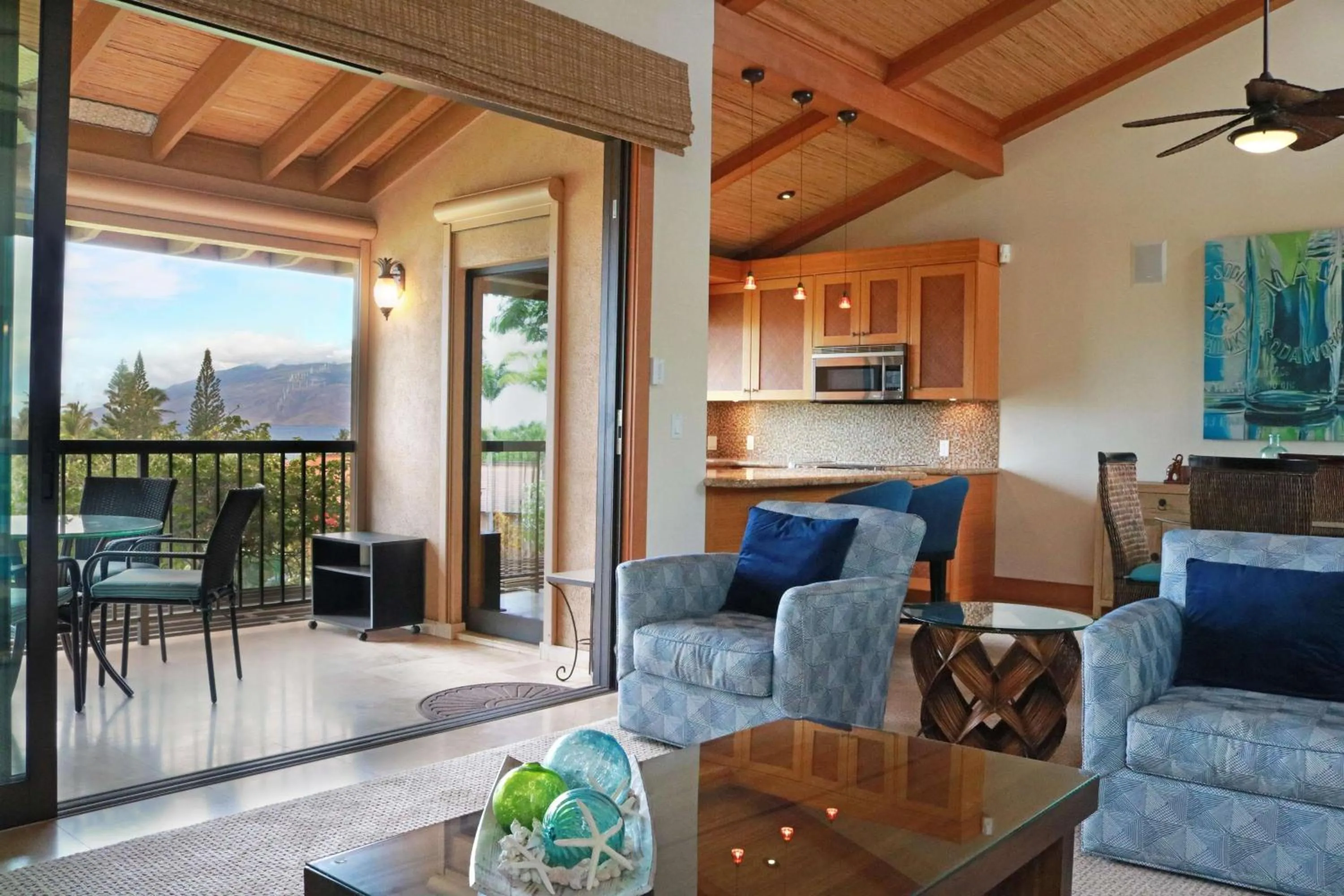 Photo of the whole room in Wailea Ekahi Village - CoralTree Residence Collection