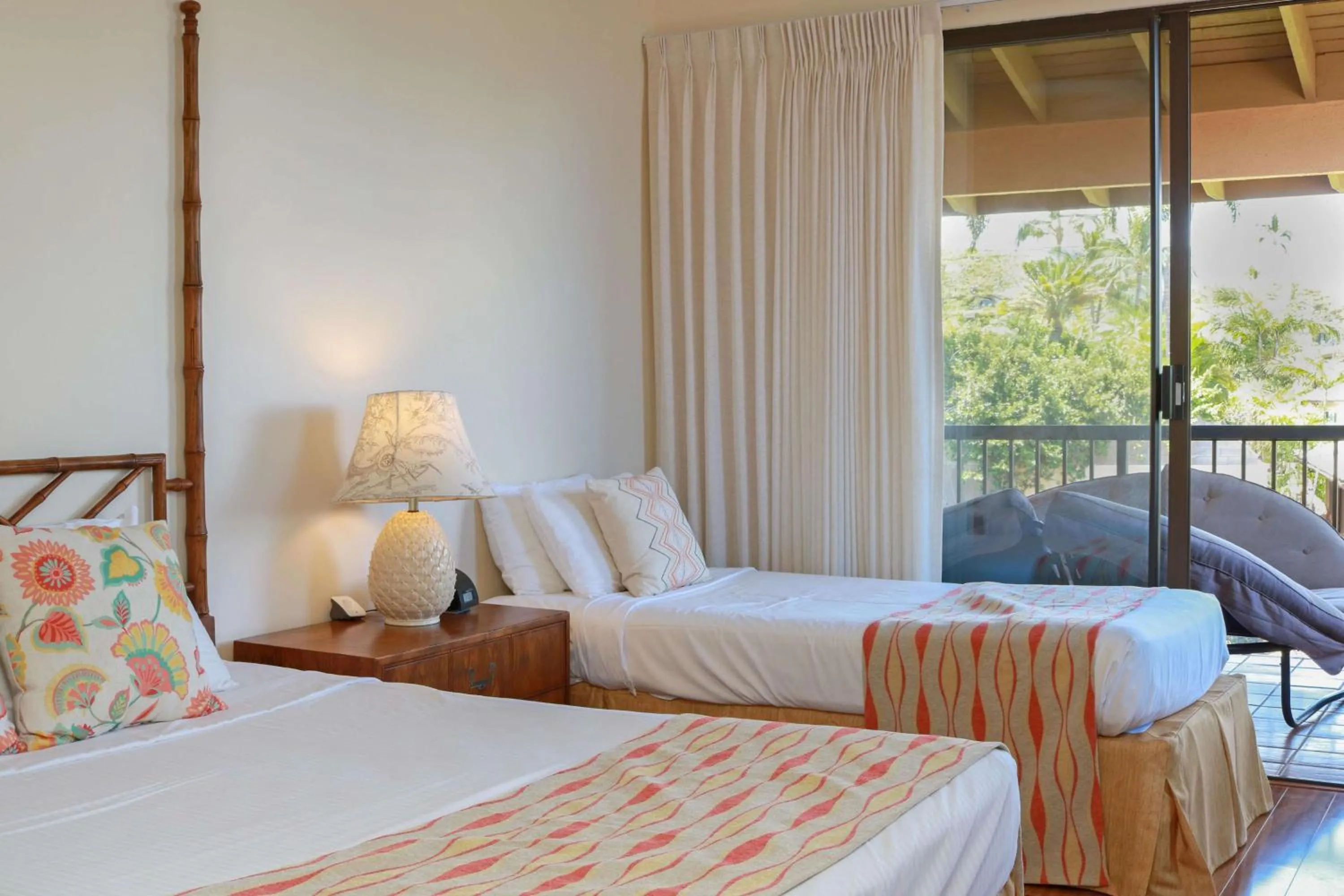 Photo of the whole room, Bed in Wailea Ekahi Village - CoralTree Residence Collection