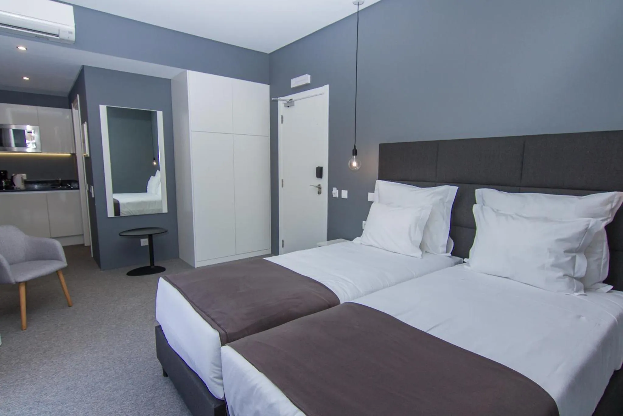 Bed in Pestana Gramacho Residences